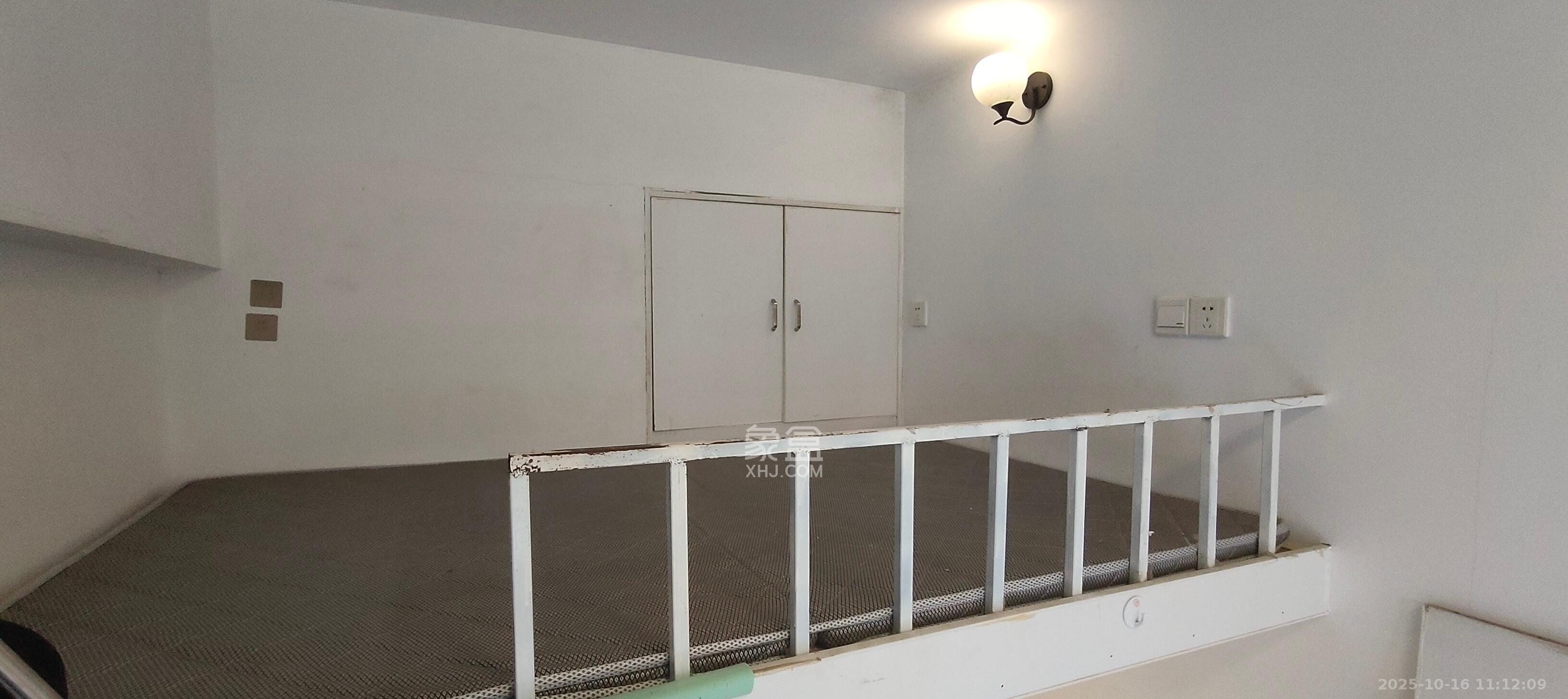 叠彩兰亭  1室0厅0卫    1000.0元/月 叠彩兰亭  1室0厅0卫    1000.0元/月室内图