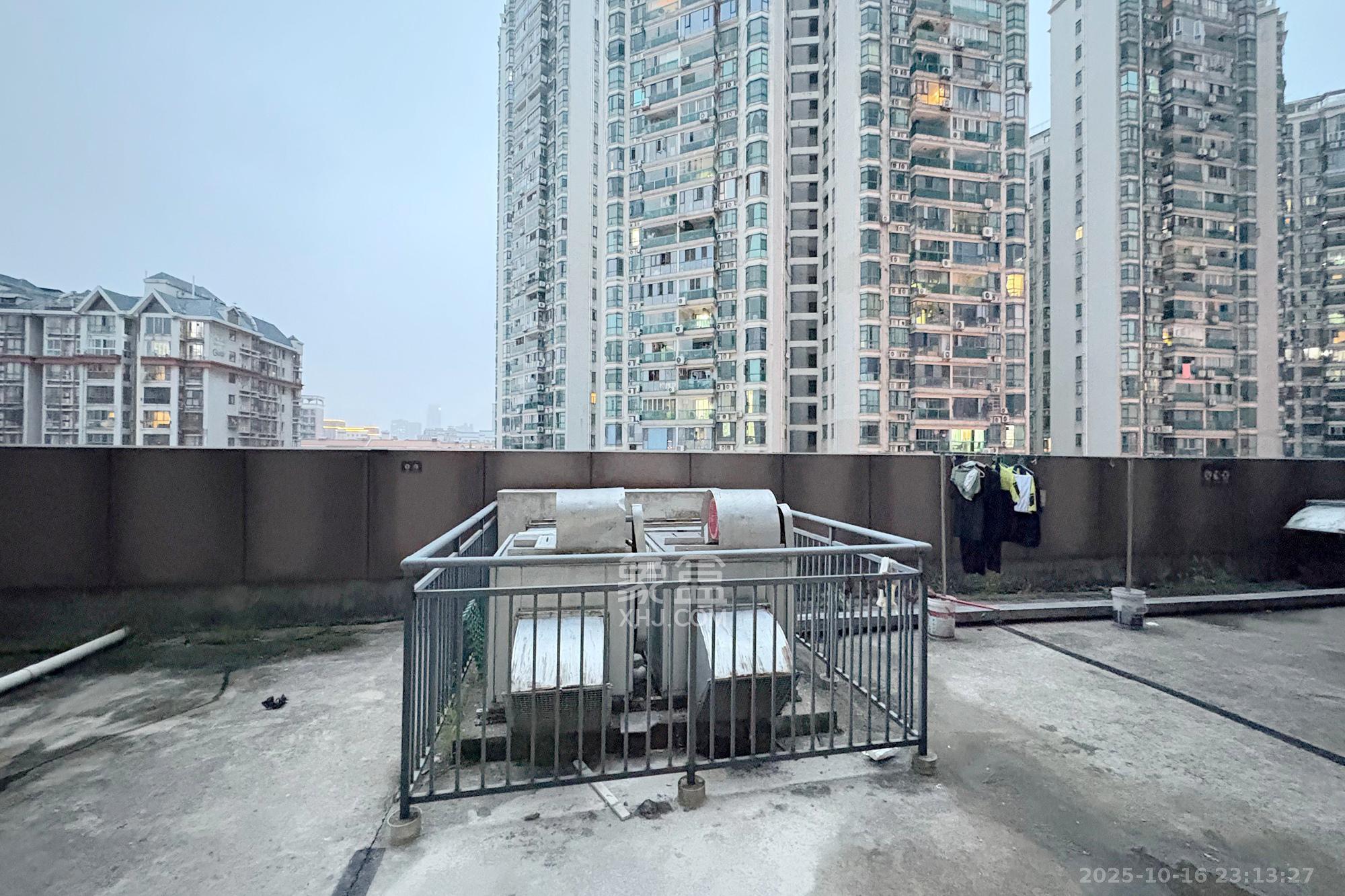 大汉海派  1室1厅1卫    35.0万 大汉海派  1室1厅1卫    35.0万其他