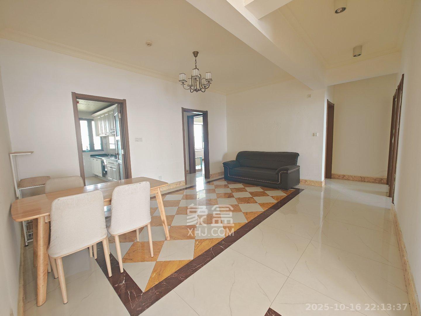 碧桂园威尼斯城  4室2厅3卫    4000.0元/月 碧桂园威尼斯城  4室2厅3卫    4000.0元/月室内图