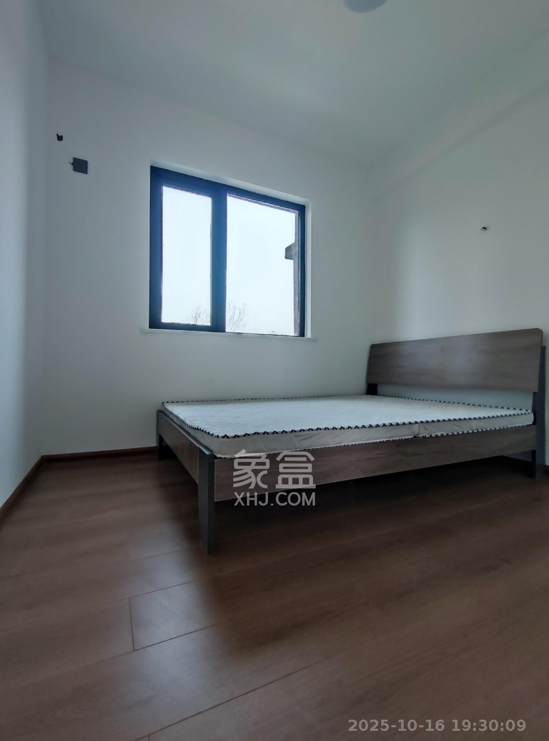 金辉优步湖畔  4室2厅2卫    2200.0元/月 金辉优步湖畔  4室2厅2卫    2200.0元/月室内图