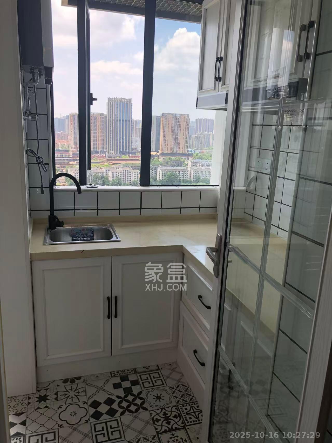 欧亚达国际广场  1室1厅1卫    1600.0元/月室内图