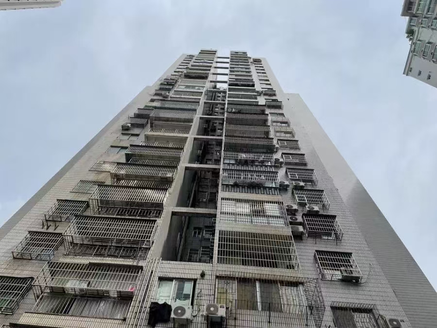 九都大厦  3室2厅2卫    85.0万室内图1