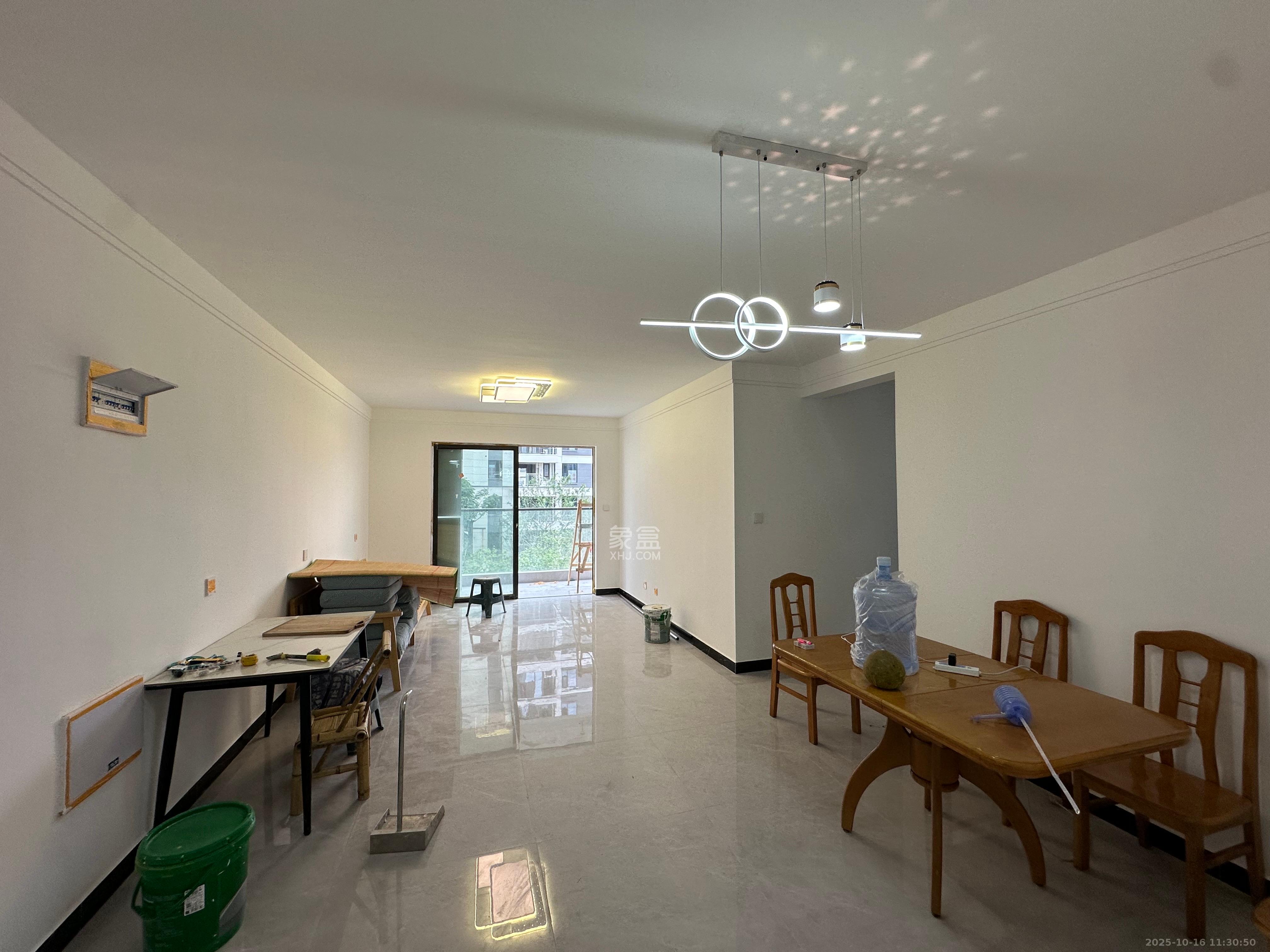 远洋红星天铂二期 3室2厅2卫 2600.0元/月 远洋红星天铂二期 3室2厅2卫 2600.0元/月室内图