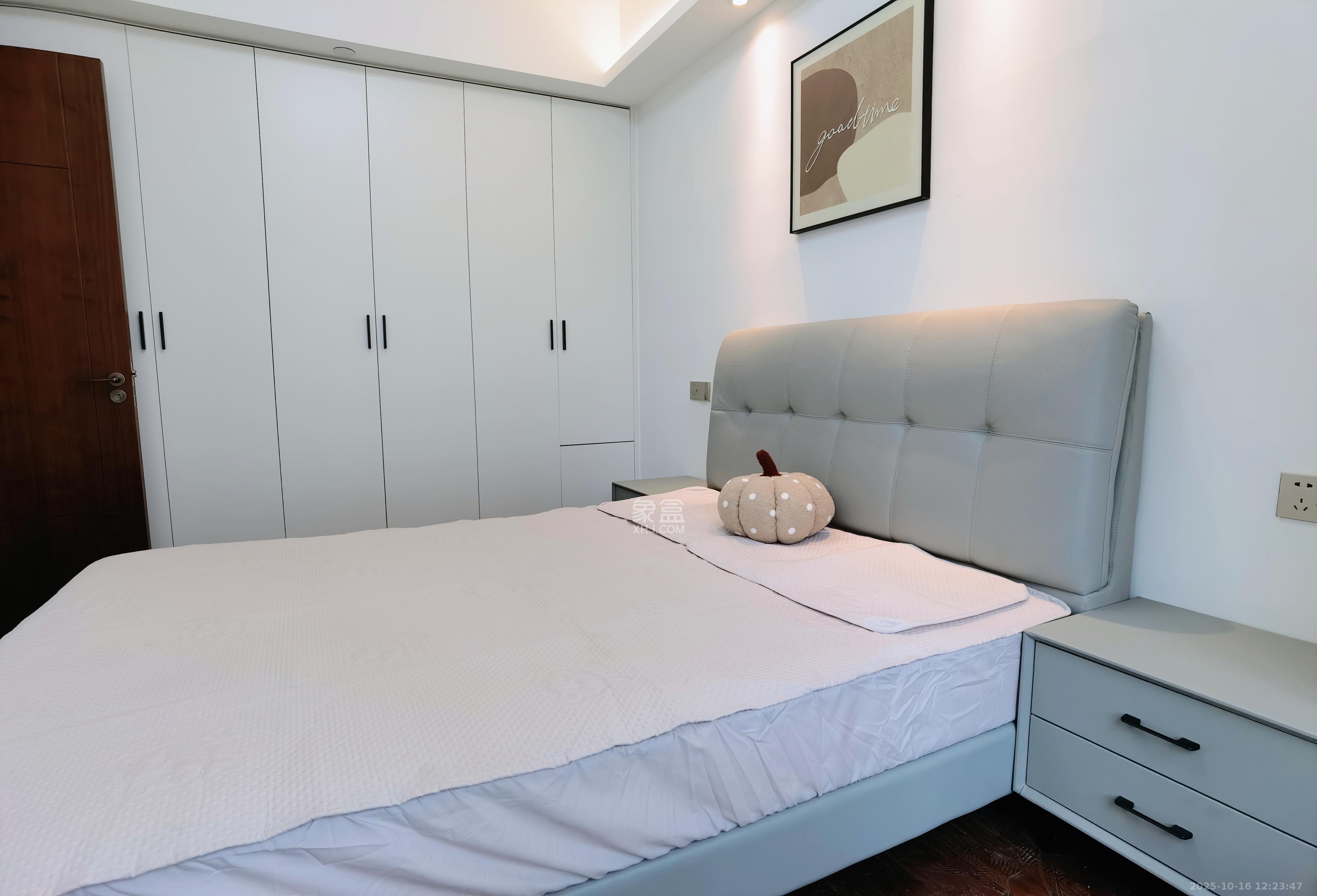 北辰瀚江府  4室2厅2卫    11800.0元/月室内图