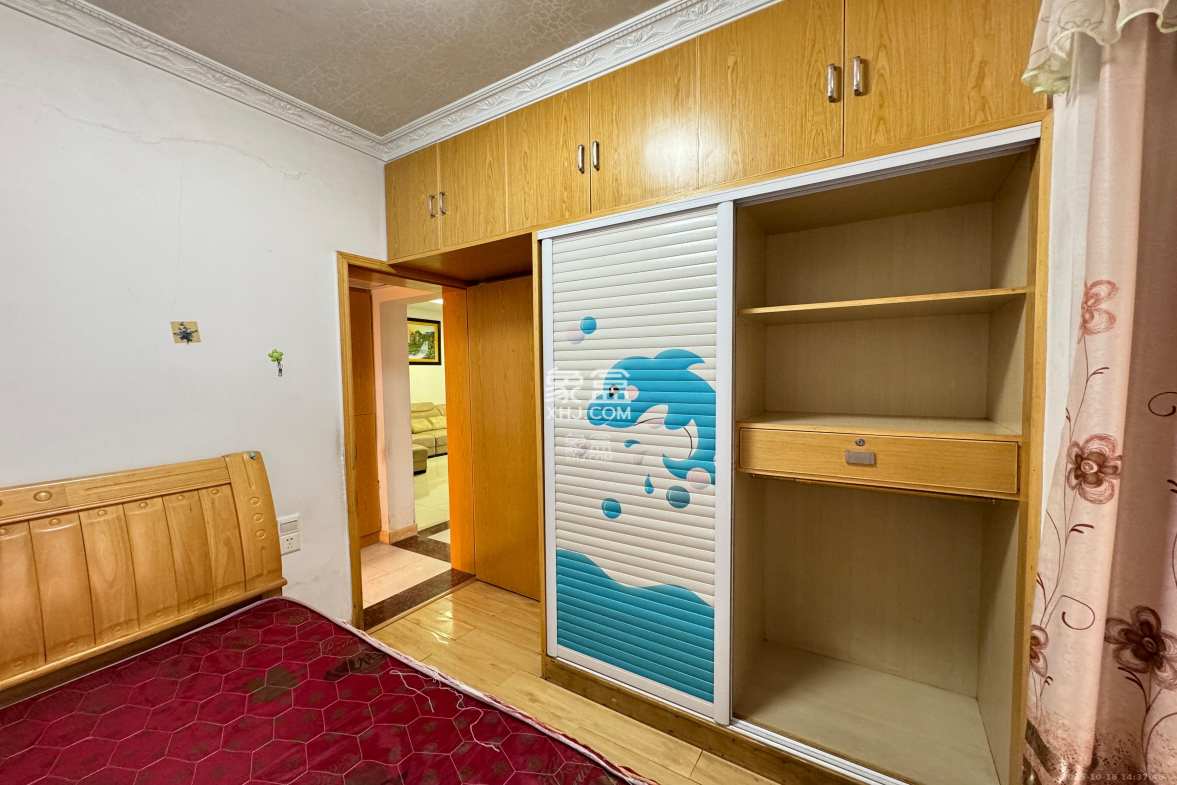 水岸世景  3室2厅1卫    1600.0元/月 水岸世景  3室2厅1卫    1600.0元/月室内图