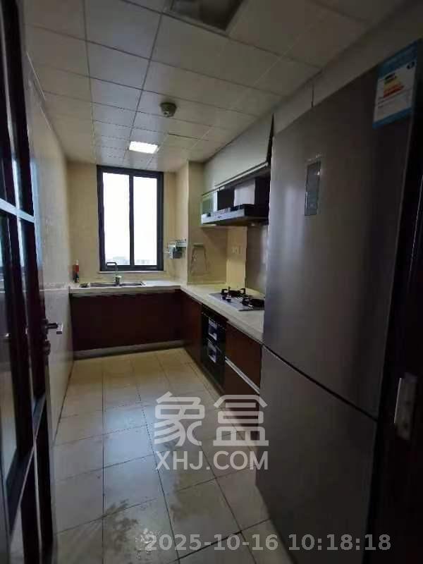 珠江花城四期花盛 3室2厅2卫 3000.0元/月 珠江花城四期花盛 3室2厅2卫 3000.0元/月室内图