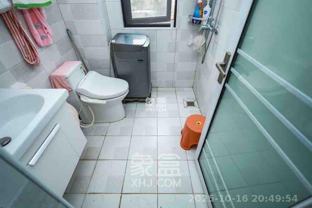 奥克斯缔壹城  3室2厅2卫    2900.0元/月室内图