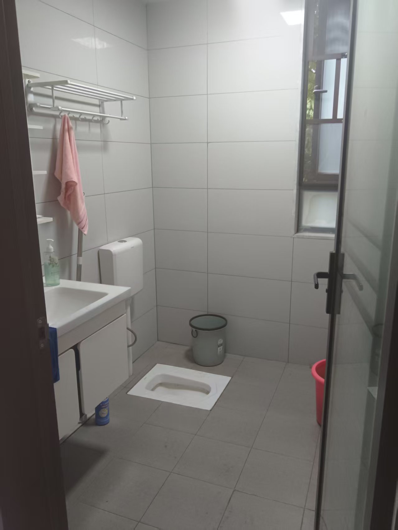 荣盛碧桂园铂悦府  4室2厅2卫    2800.0元/月