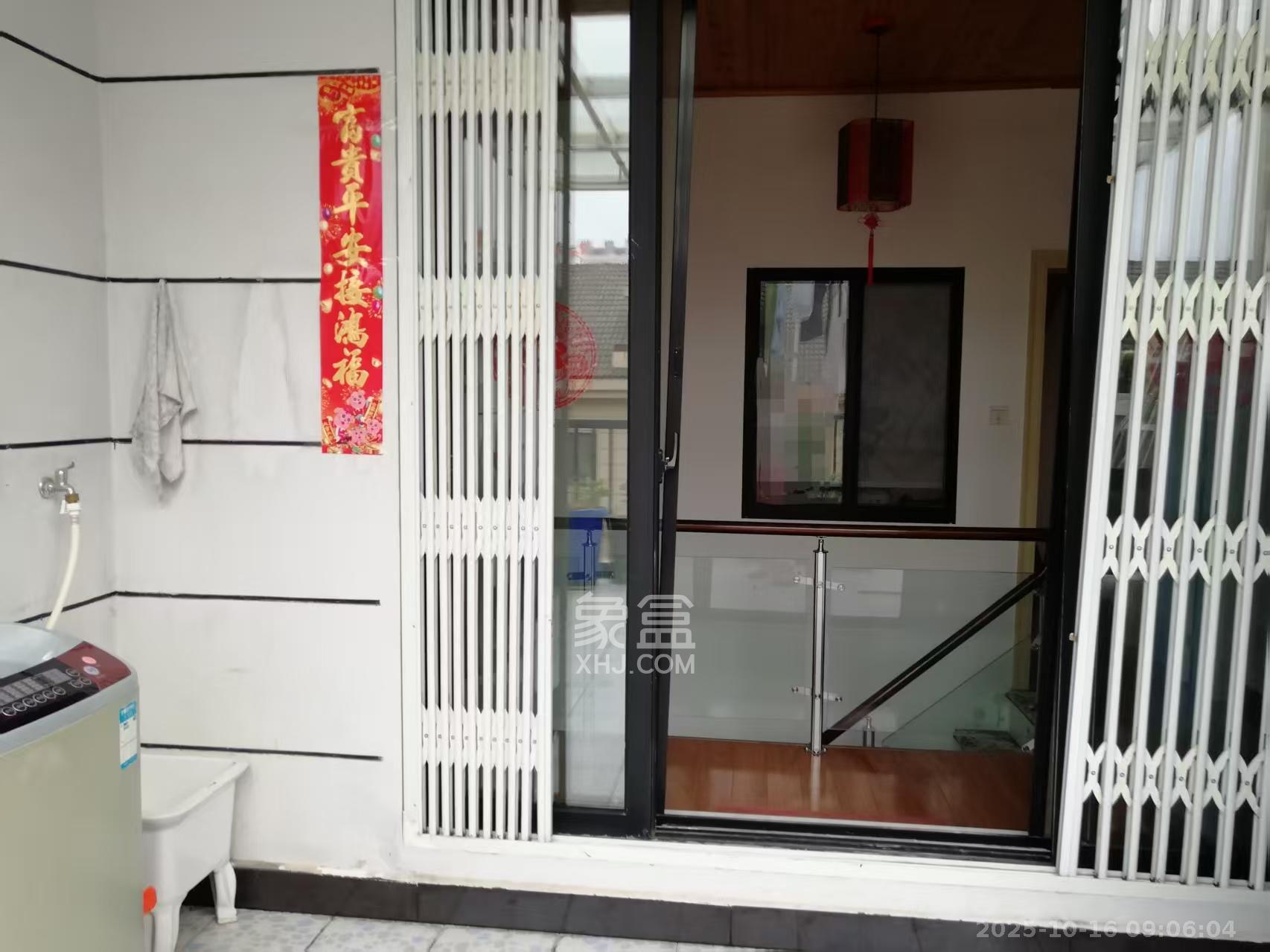 三江花中城  4室2厅2卫    2000.0元/月室内图