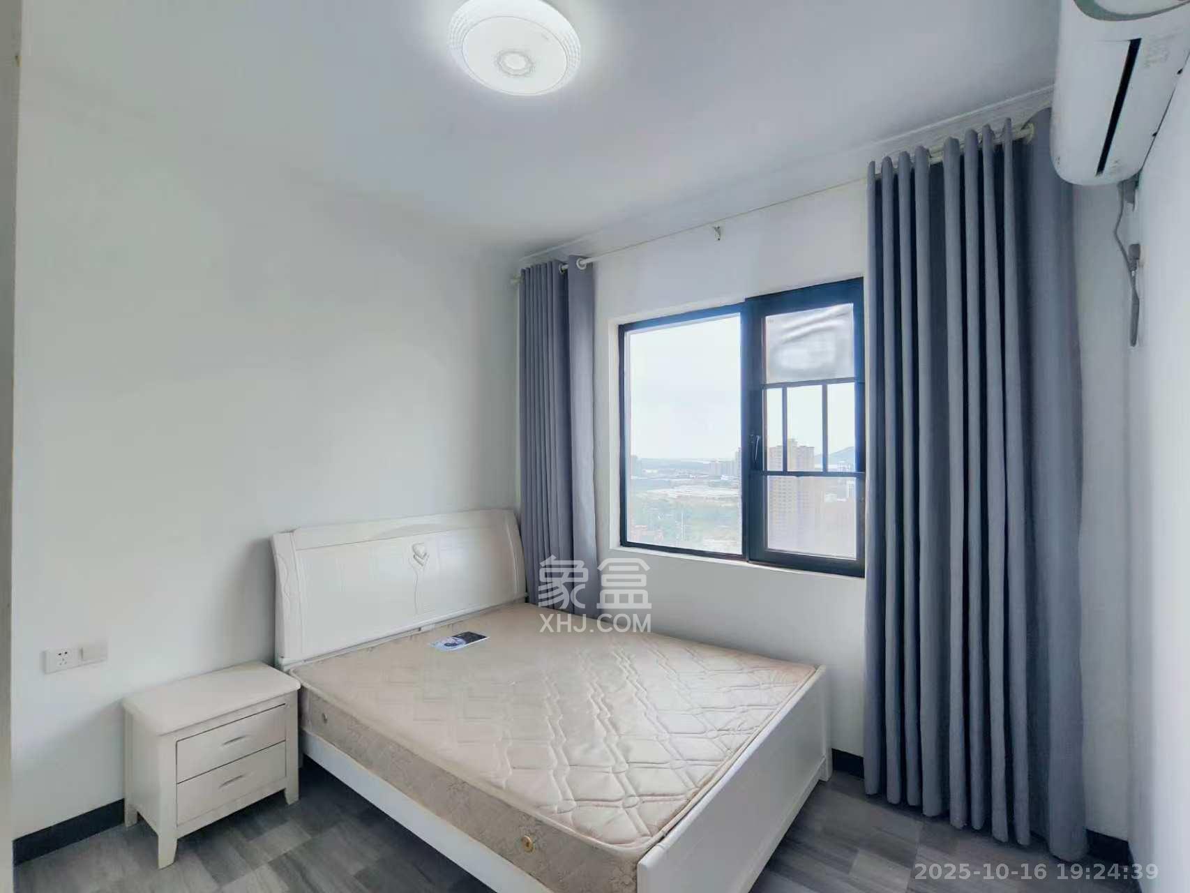 润和之悦（金泽园）  3室2厅2卫    2000.0元/月室内图