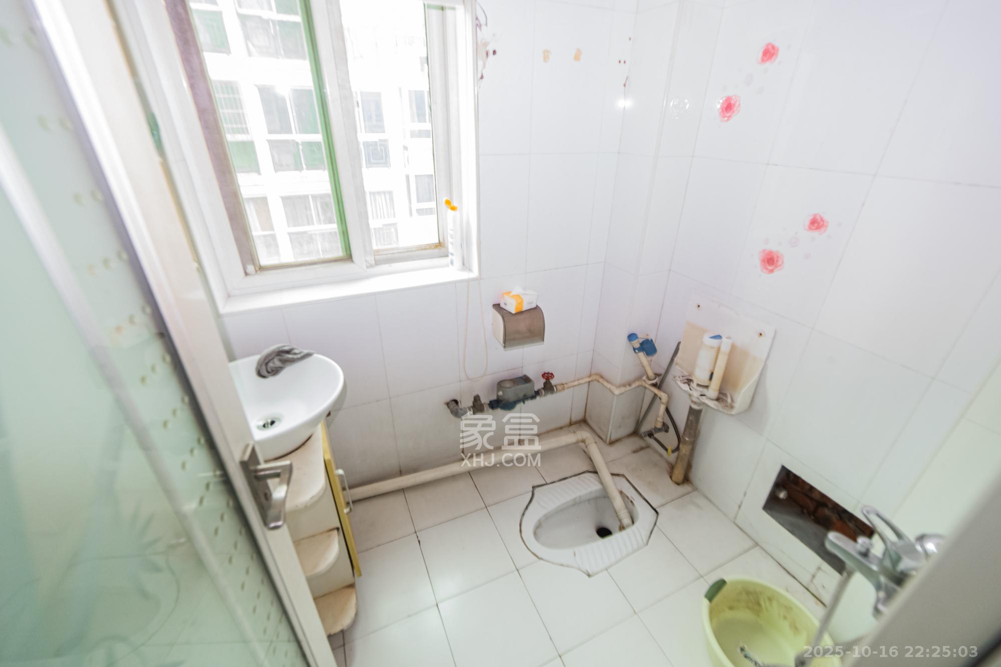 恒鑫澜北湾  3室2厅2卫    78.0万 恒鑫澜北湾  3室2厅2卫    78.0万卫生间