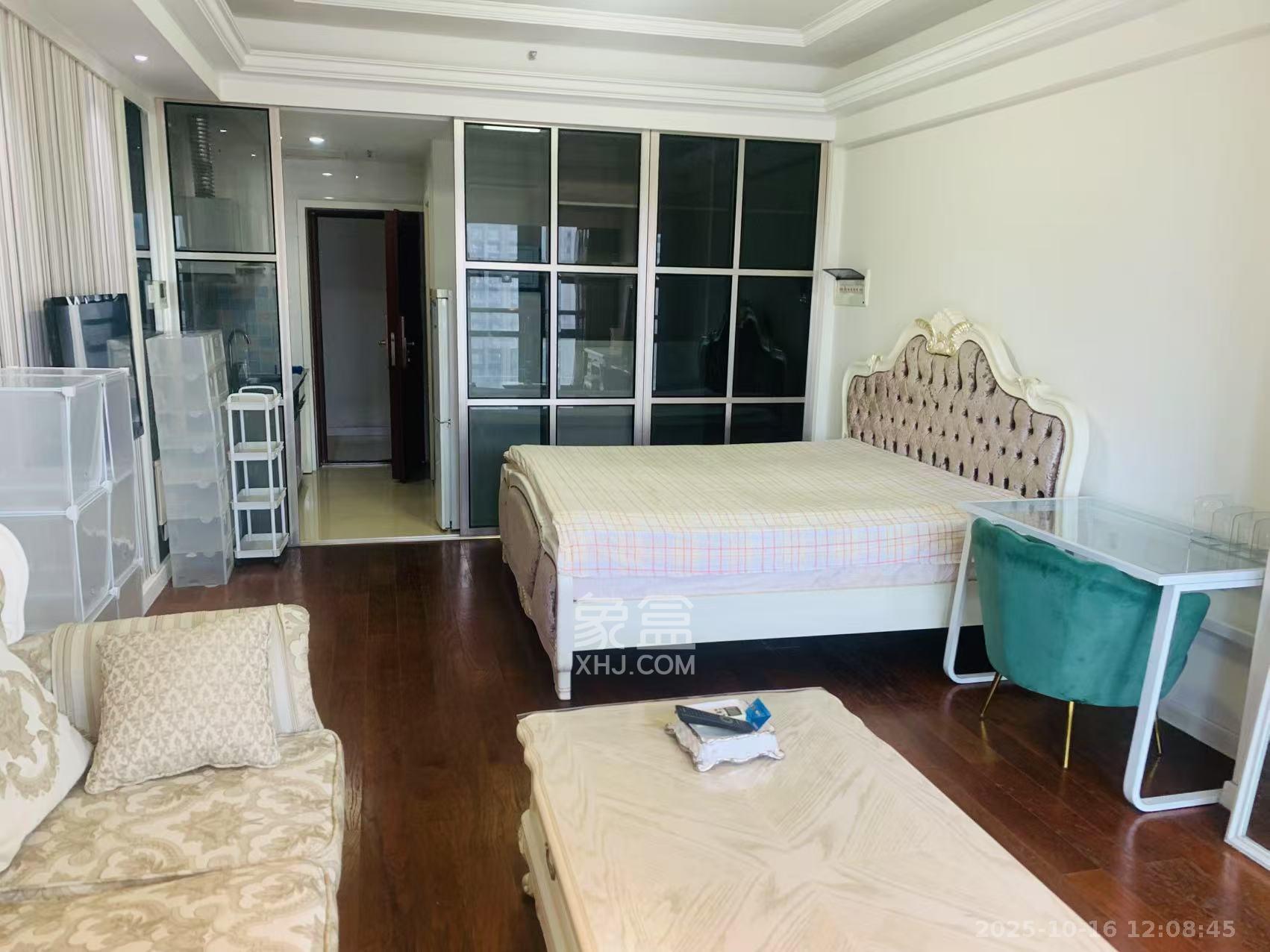 壹号公馆  1室1厅1卫    2300.0元/月 壹号公馆  1室1厅1卫    2300.0元/月