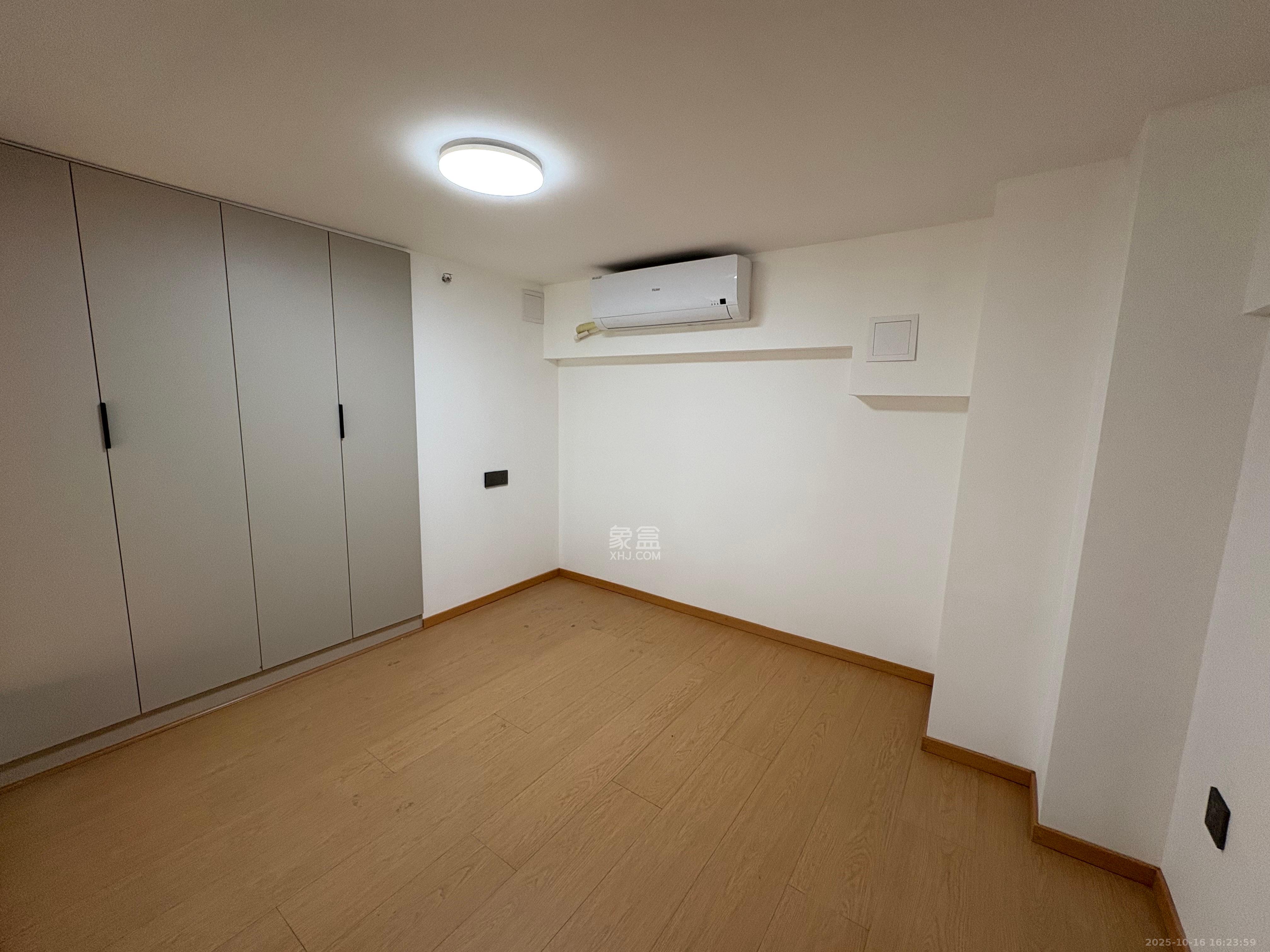 恒大珺悦府  1室1厅1卫    2600.0元/月室内图