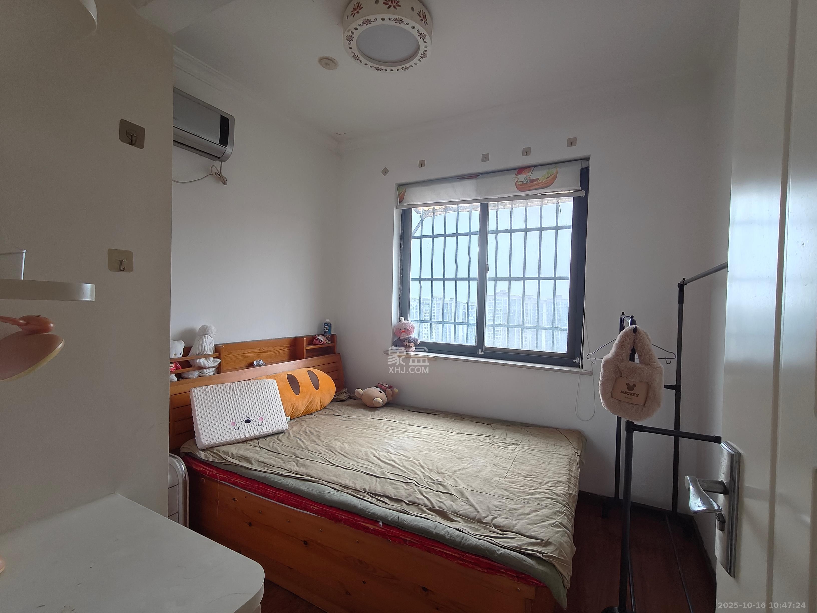 童话里 3室1厅1卫 1800.0元/月 童话里 3室1厅1卫 1800.0元/月室内图