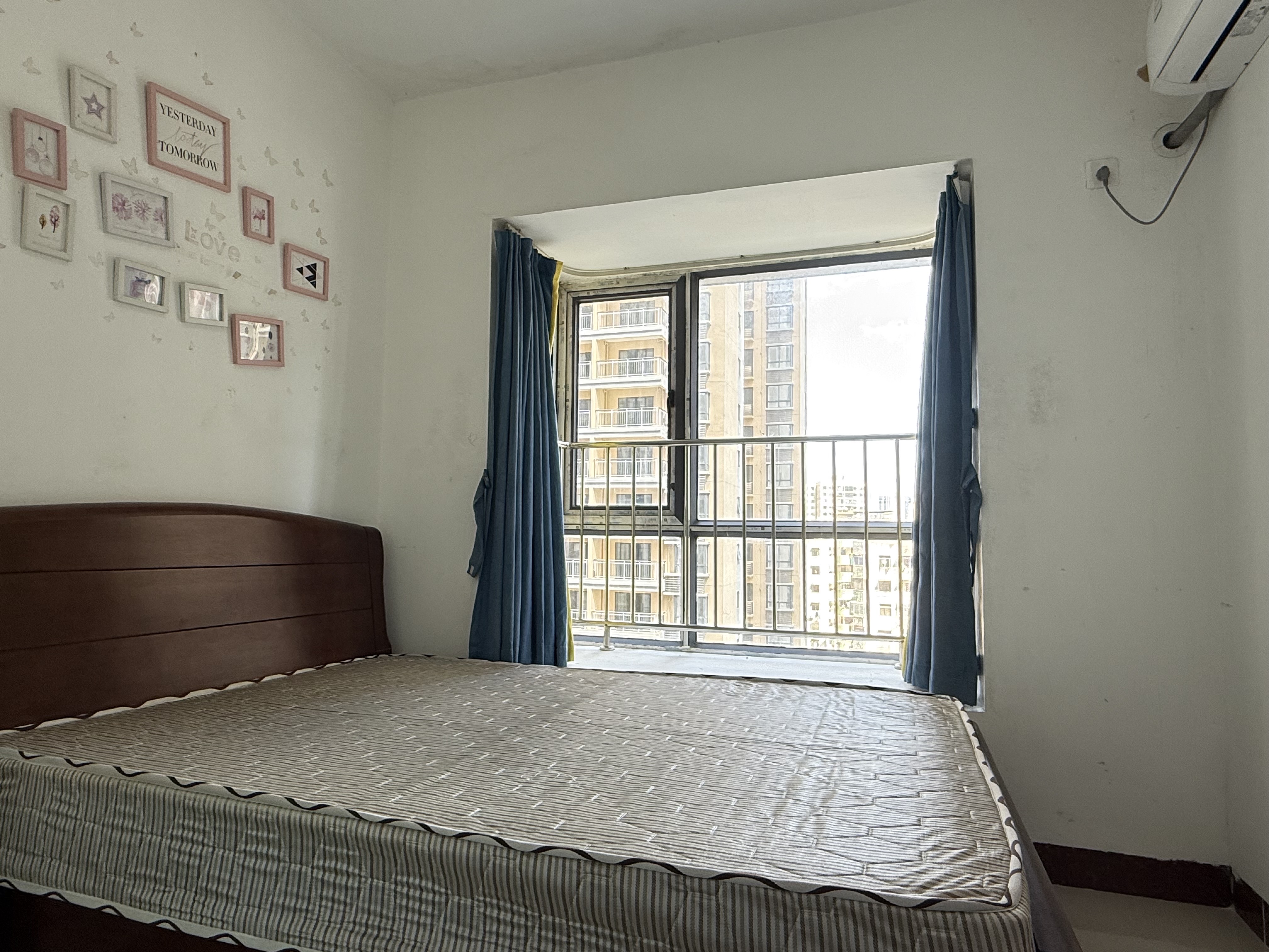 美舍嘉苑一期  4室2厅2卫    3000.0元/月室内图