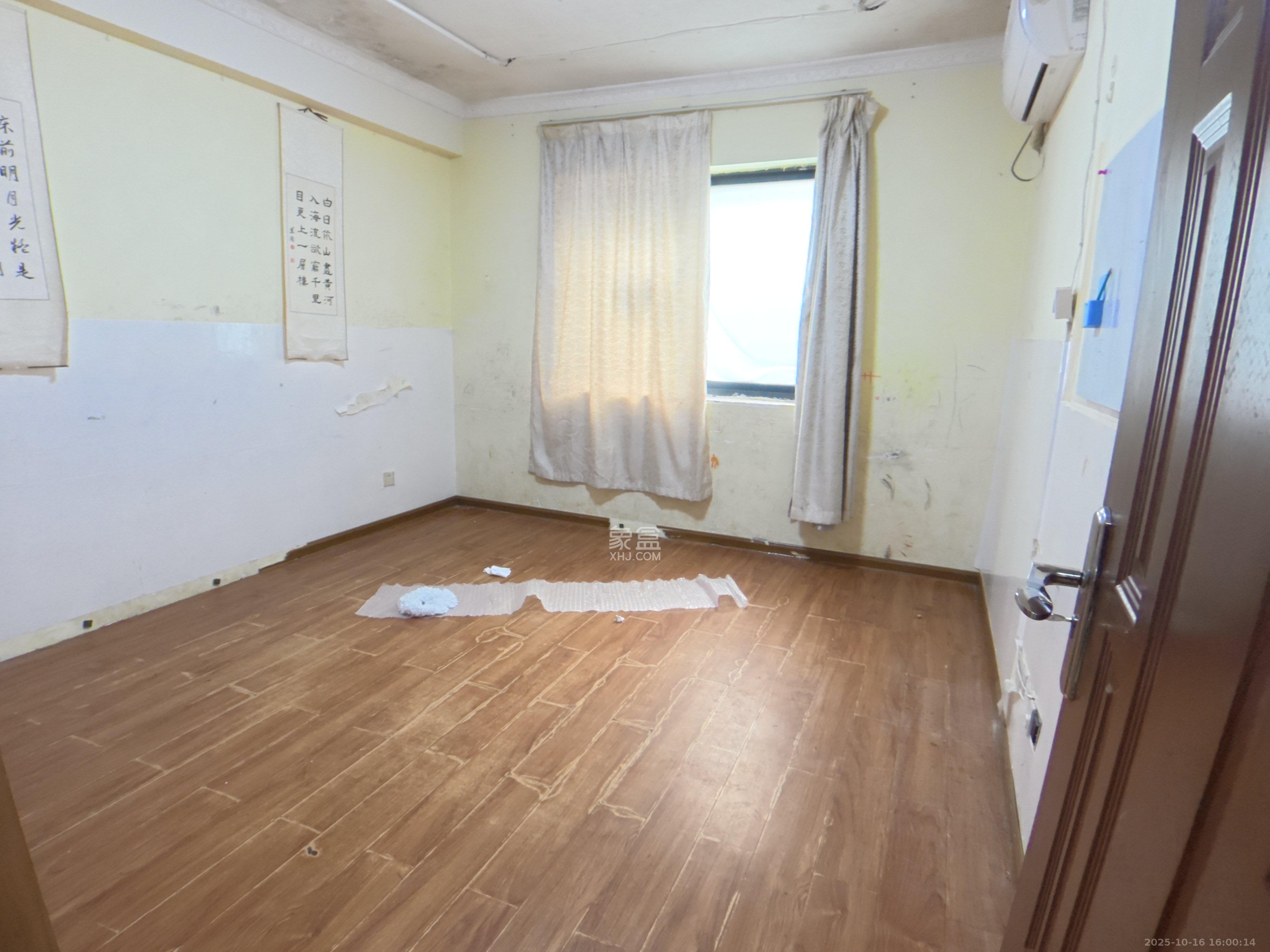 中建芙蓉嘉苑 3室1厅1卫 2800.0元/月 中建芙蓉嘉苑 3室1厅1卫 2800.0元/月室内图