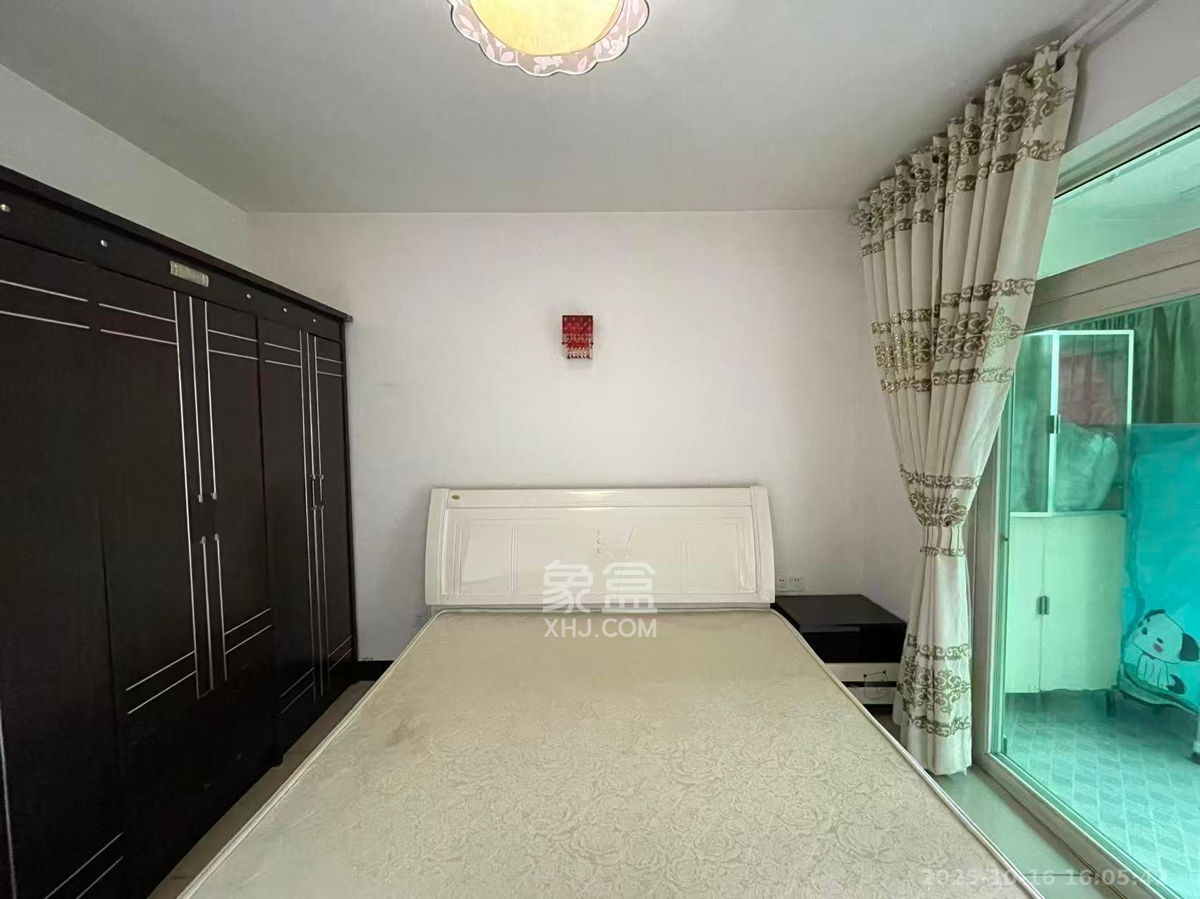 江南公寓  2室2厅1卫    1600.0元/月 江南公寓  2室2厅1卫    1600.0元/月室内图