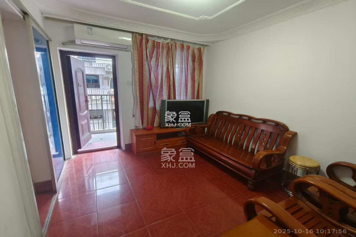 信达大厦  2室1厅1卫    1600.0元/月 信达大厦  2室1厅1卫    1600.0元/月室内图