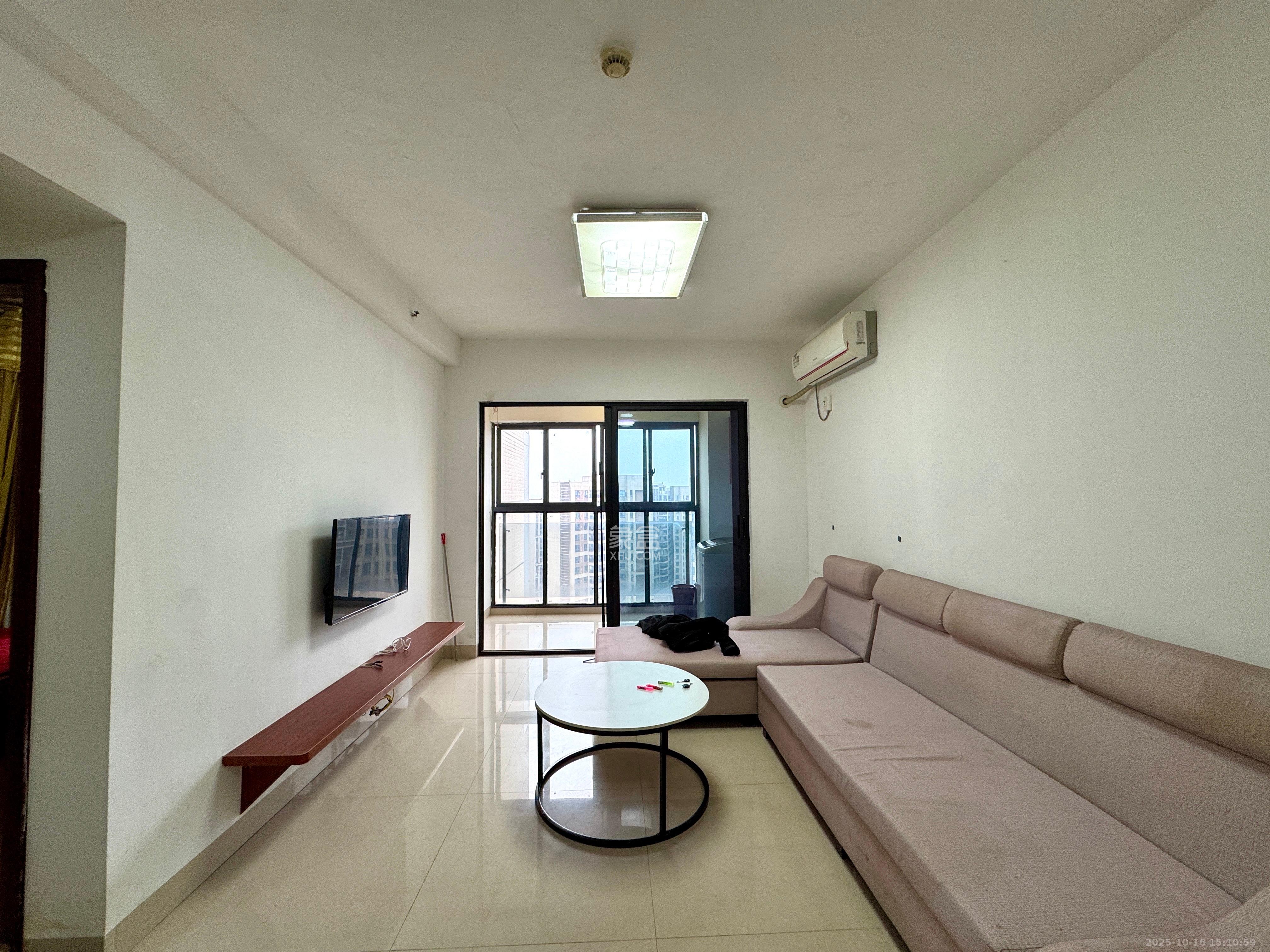 达美D6区 2室1厅1卫 2400.0元/月 达美D6区 2室1厅1卫 2400.0元/月室内图