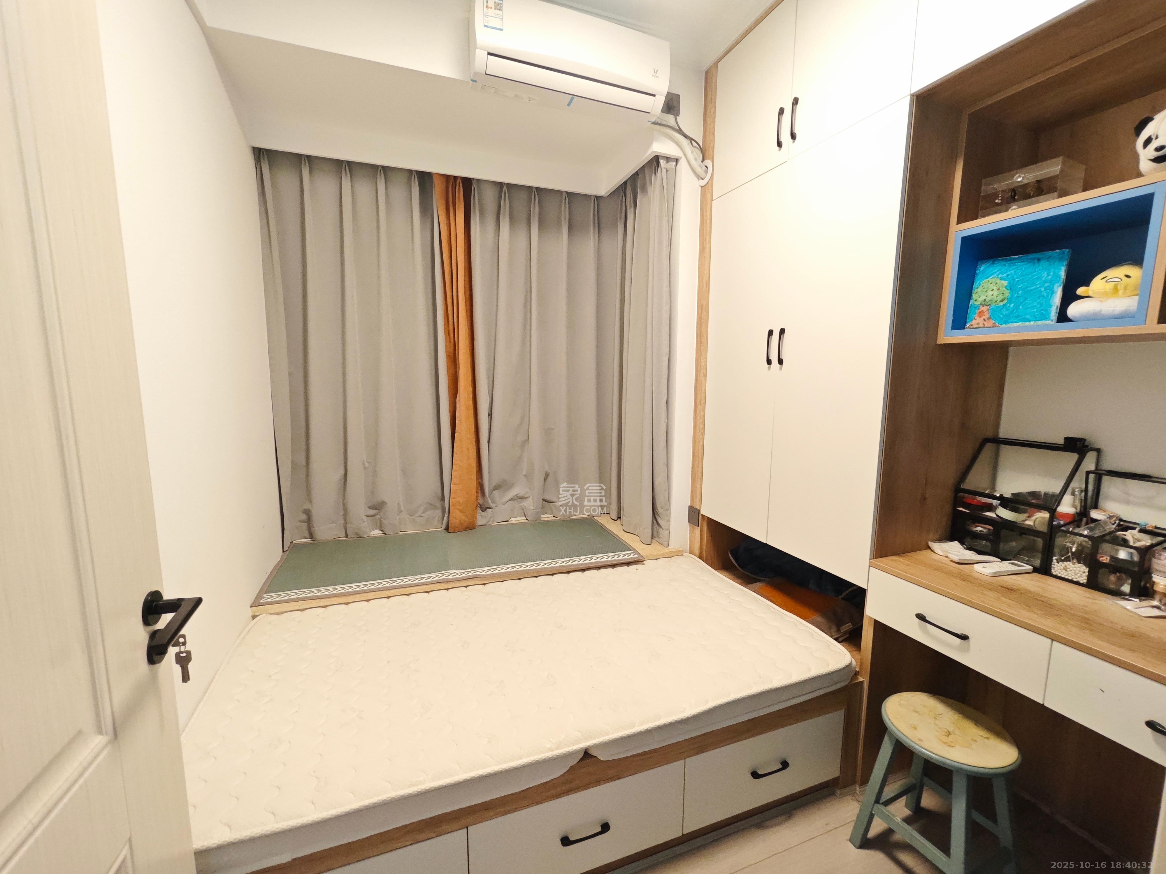 汇都公寓  2室2厅1卫    2000.0元/月室内图