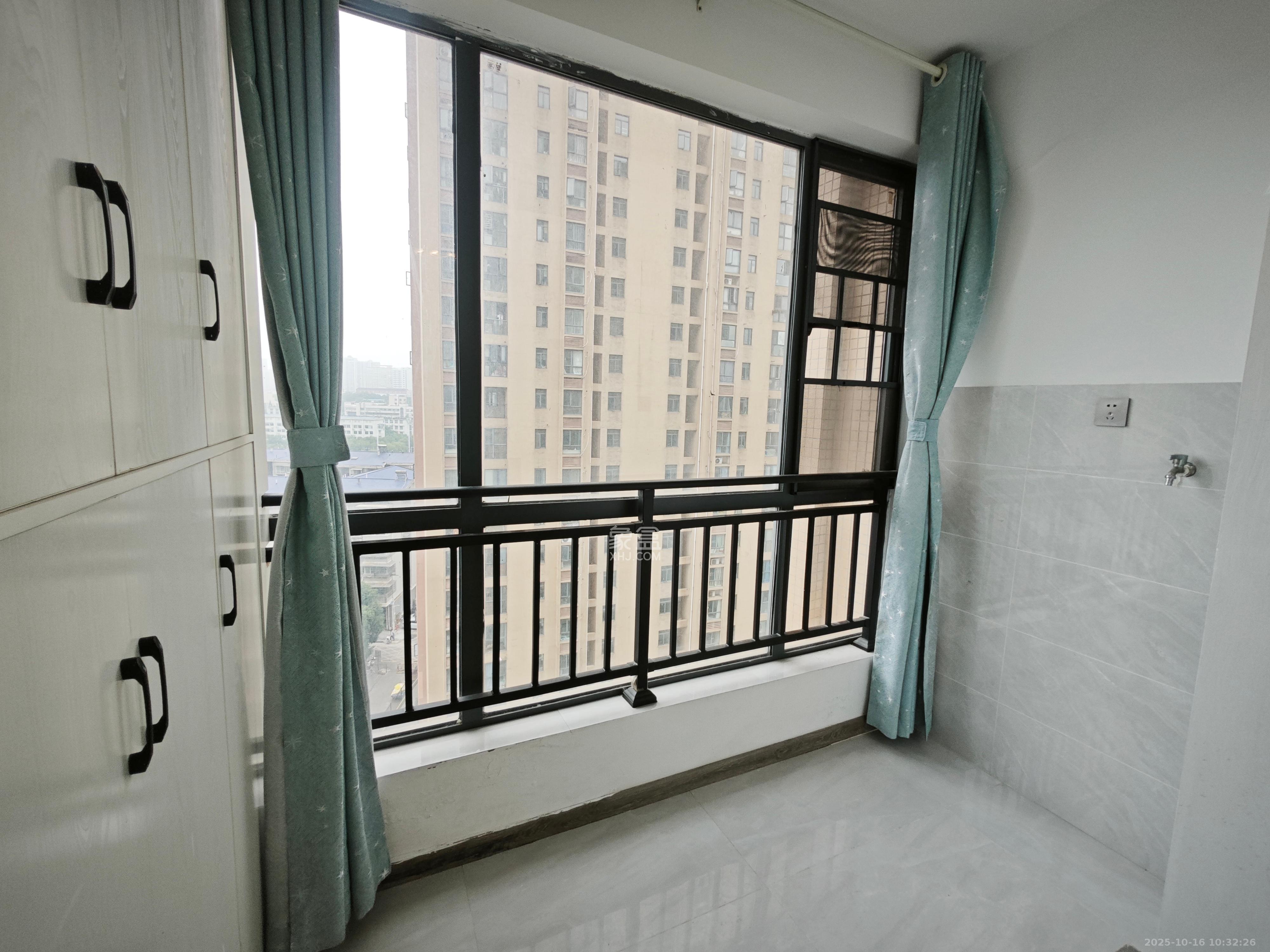 剑桥名门 2室1厅1卫 1800.0元/月 剑桥名门 2室1厅1卫 1800.0元/月室内图