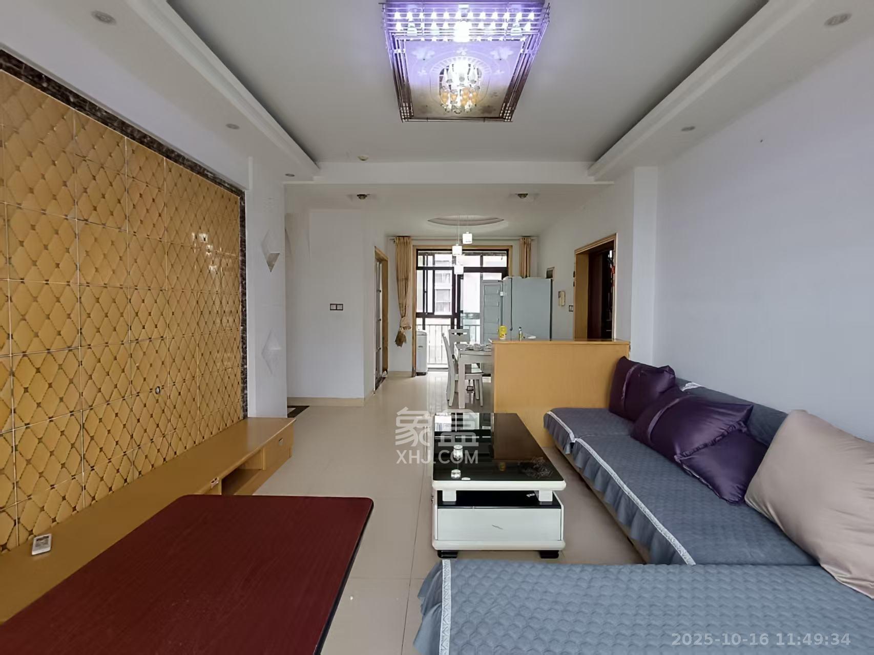 卓越麓山别墅（麓山峰境产权麓山花苑）  3室2厅1卫    1400.0元/月室内图