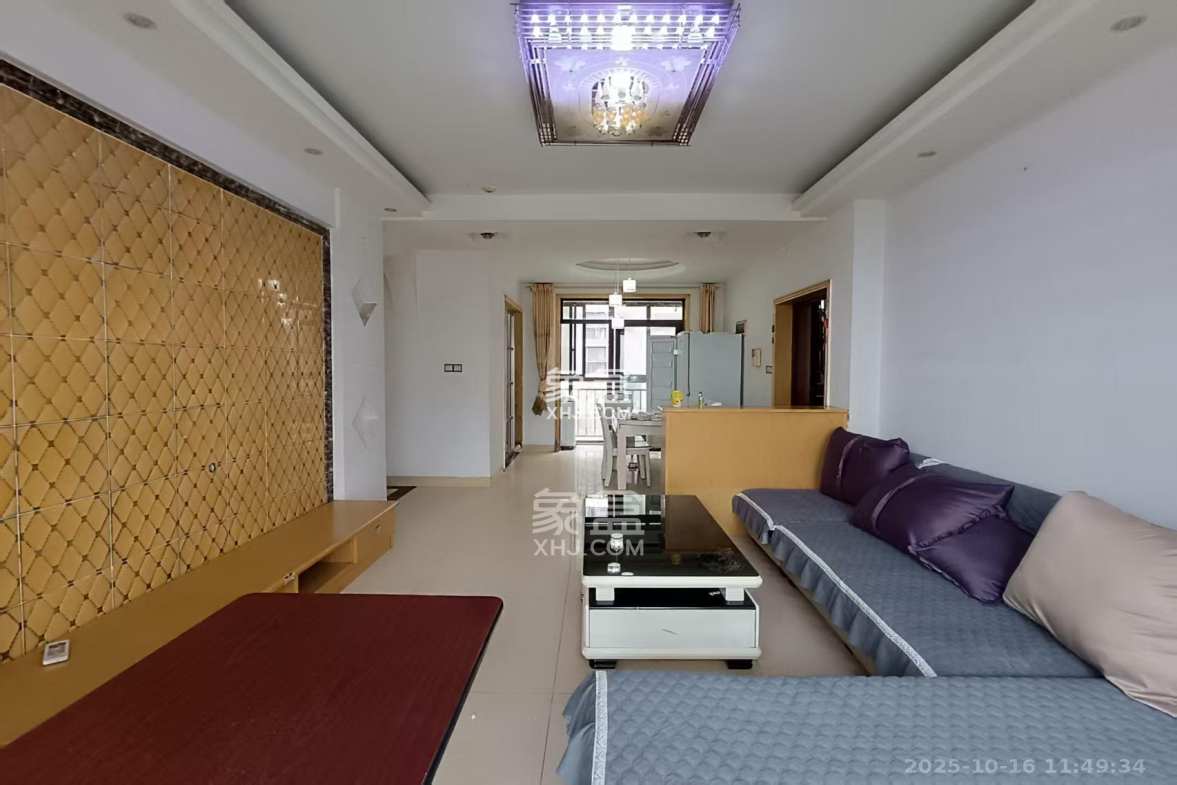 卓越麓山别墅(麓山峰境产权麓山花苑) 3室2厅1卫 1400.0元/月 卓越麓山别墅(麓山峰境产权麓山花苑) 3室2厅1卫 1400.0元/月室内图