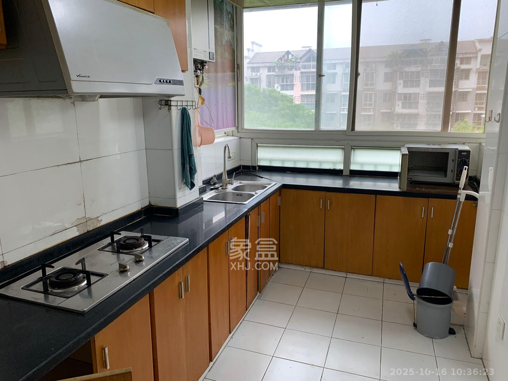 好家园  3室1厅1卫    1800.0元/月 好家园  3室1厅1卫    1800.0元/月室内图