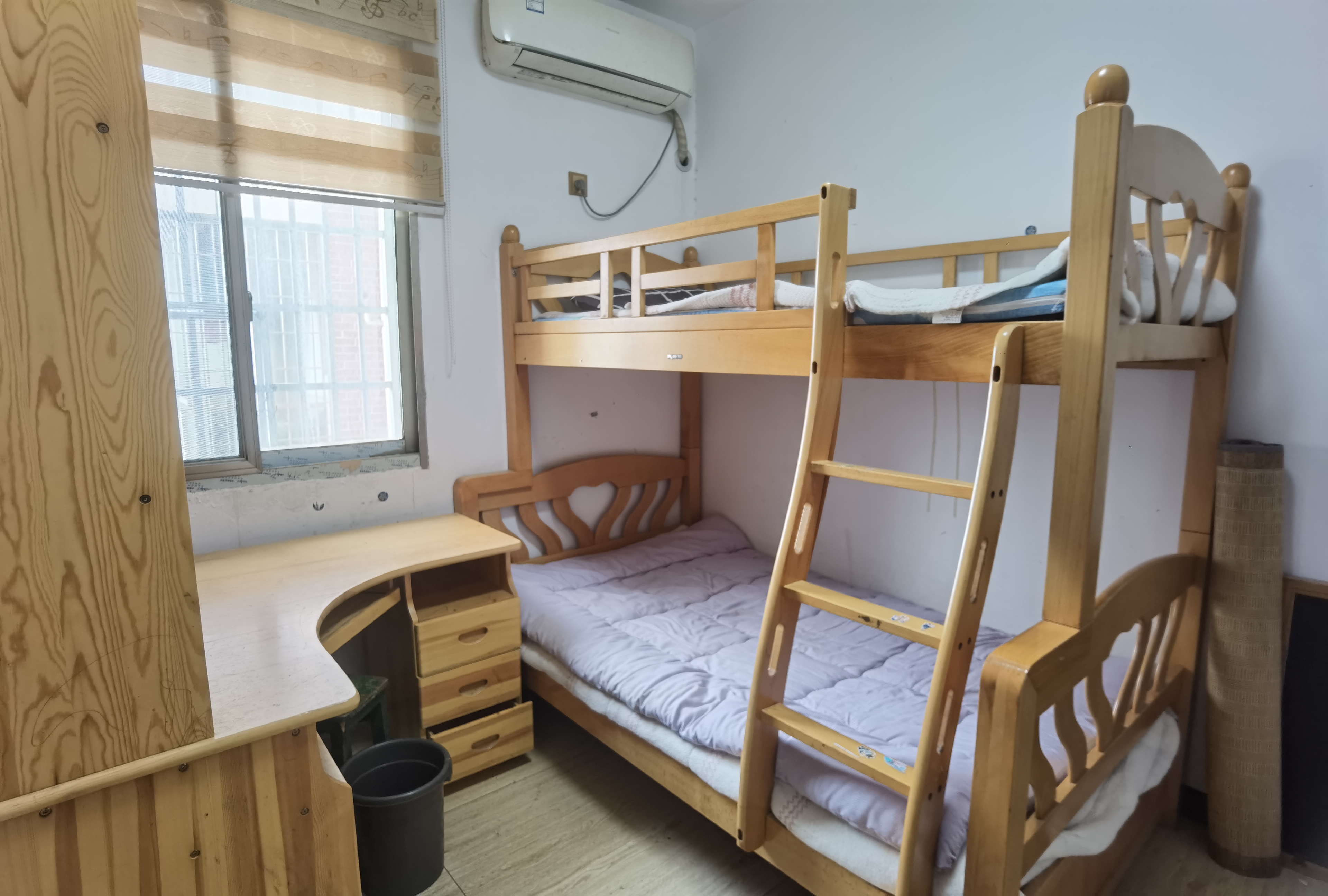 东方豪苑  3室2厅2卫    1500.0元/月室内图