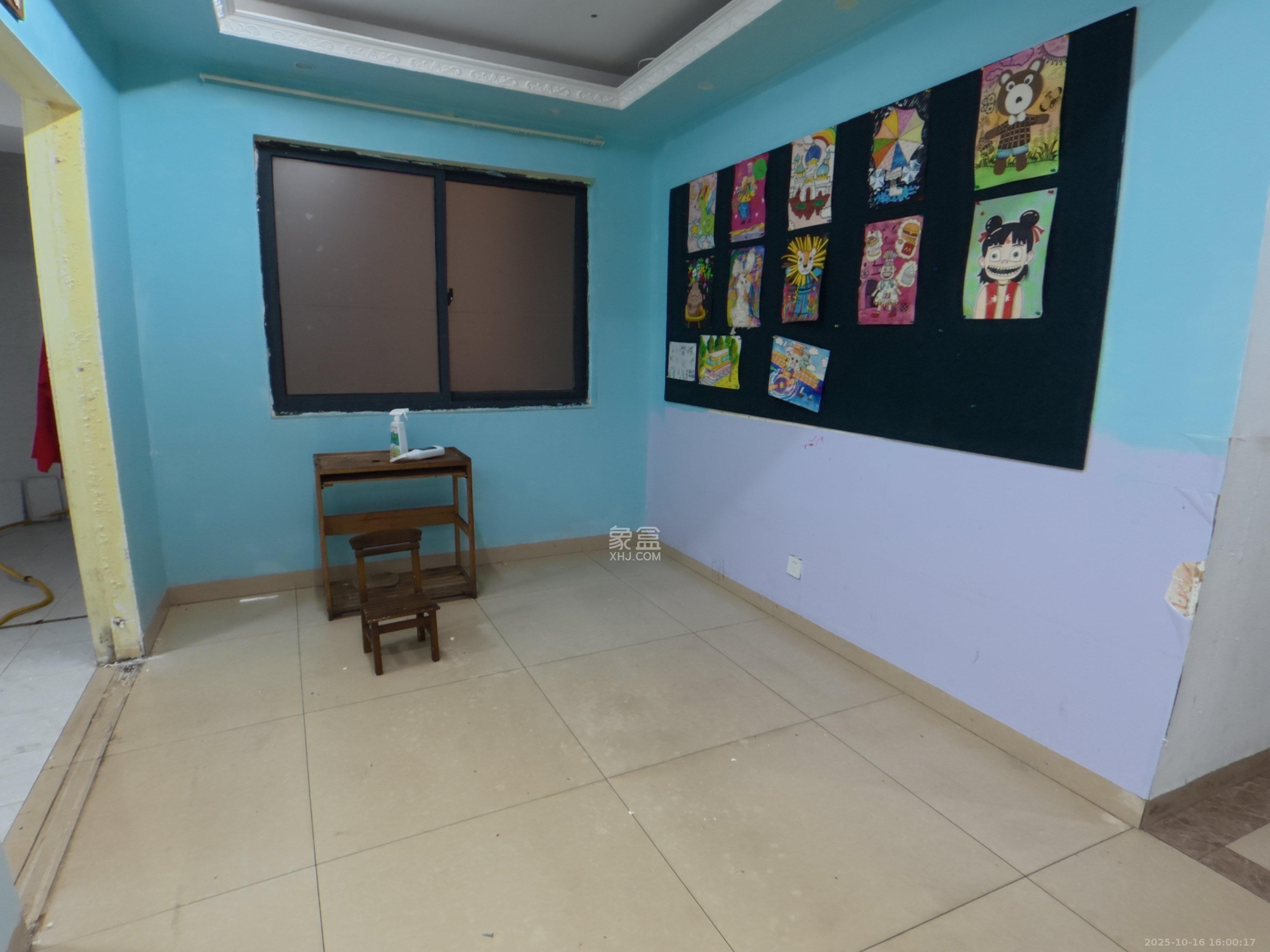 中建芙蓉嘉苑 3室1厅1卫 2800.0元/月 中建芙蓉嘉苑 3室1厅1卫 2800.0元/月室内图