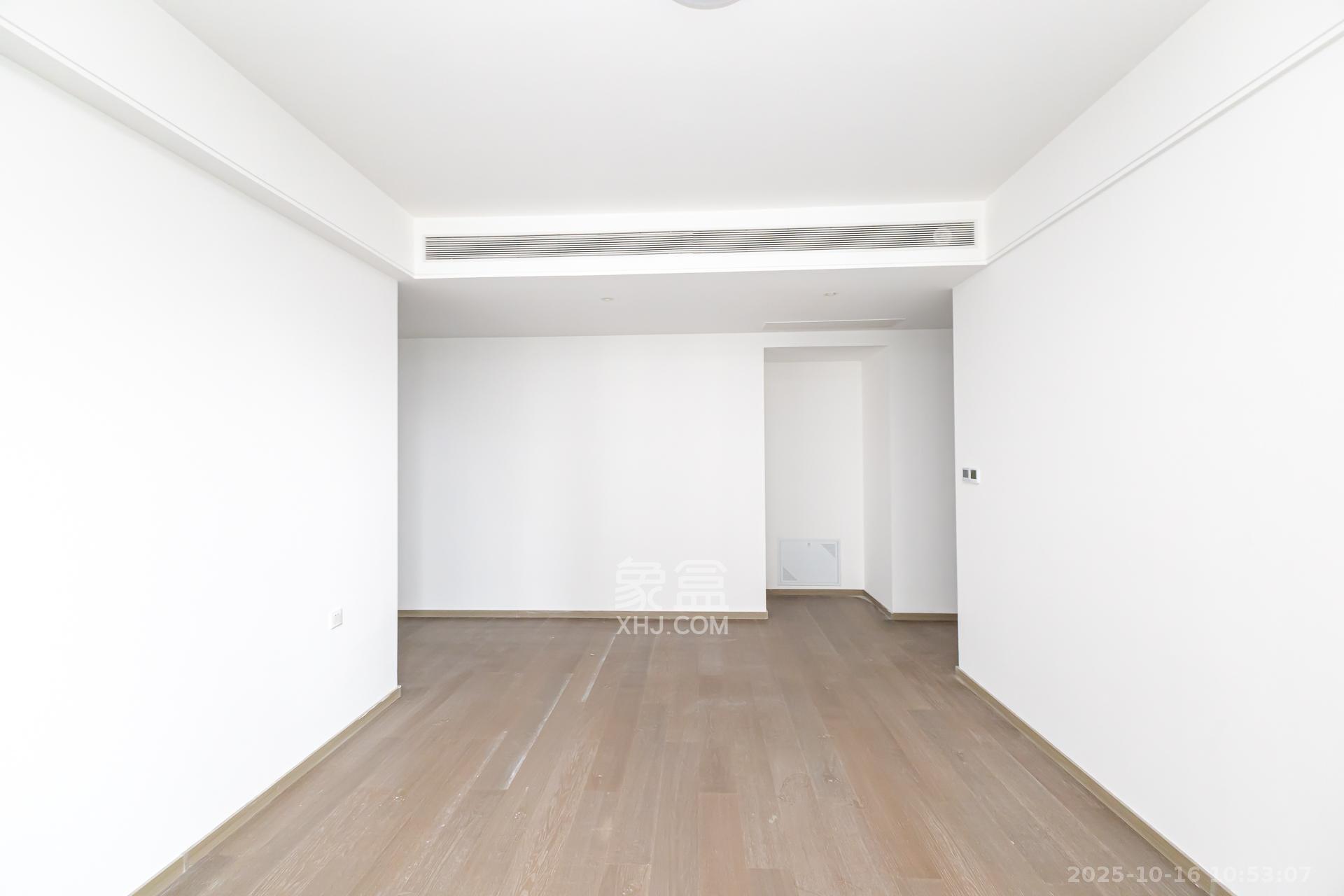 越秀湘江星汇城三期 4室2厅2卫 320.0万 越秀湘江星汇城三期 4室2厅2卫 320.0万卧室