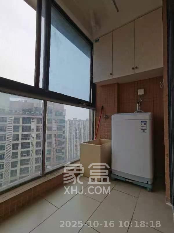 珠江花城四期花盛 3室2厅2卫 3000.0元/月 珠江花城四期花盛 3室2厅2卫 3000.0元/月室内图