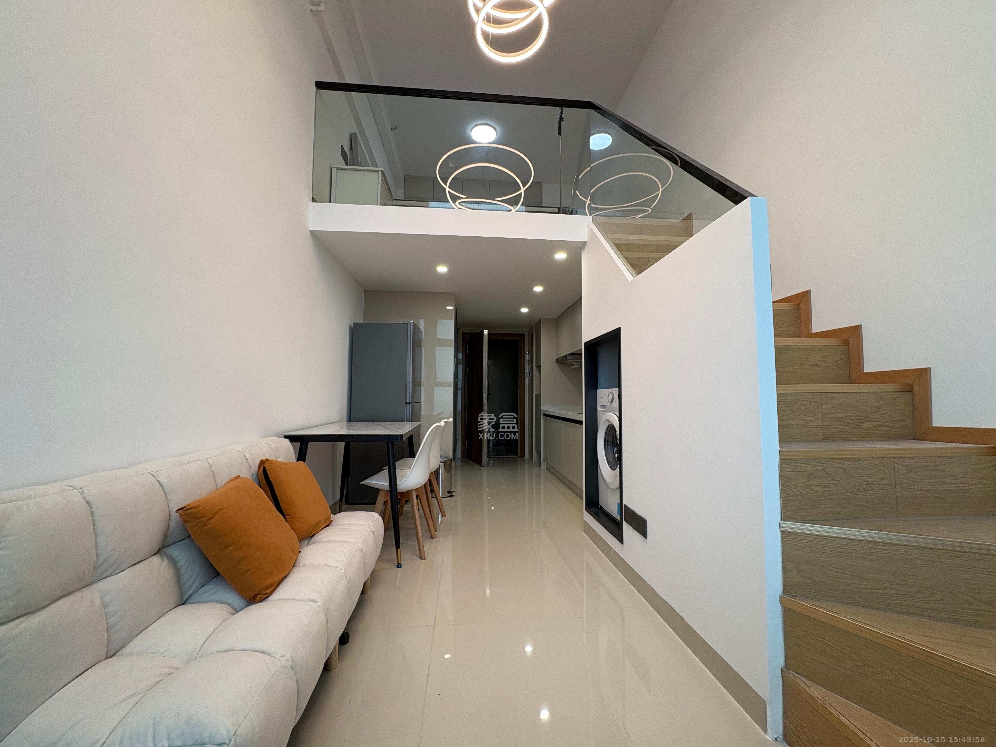 恒大珺悦府 1室1厅1卫 2200.0元/月 恒大珺悦府 1室1厅1卫 2200.0元/月室内图