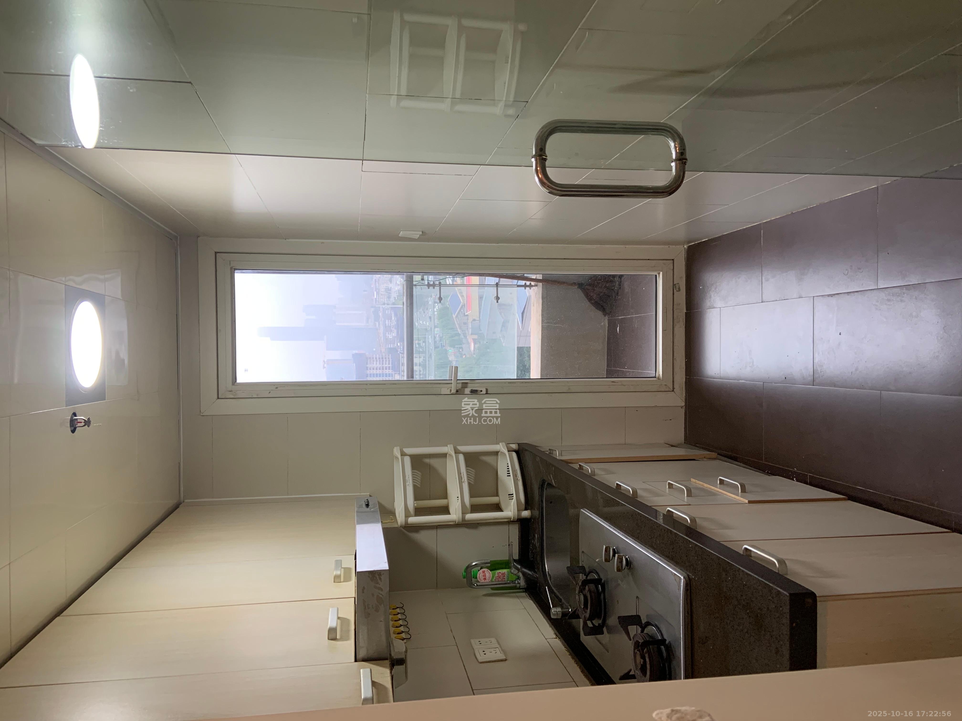 北辰三角洲E5区 1室1厅1卫 2200.0元/月 北辰三角洲E5区 1室1厅1卫 2200.0元/月室内图