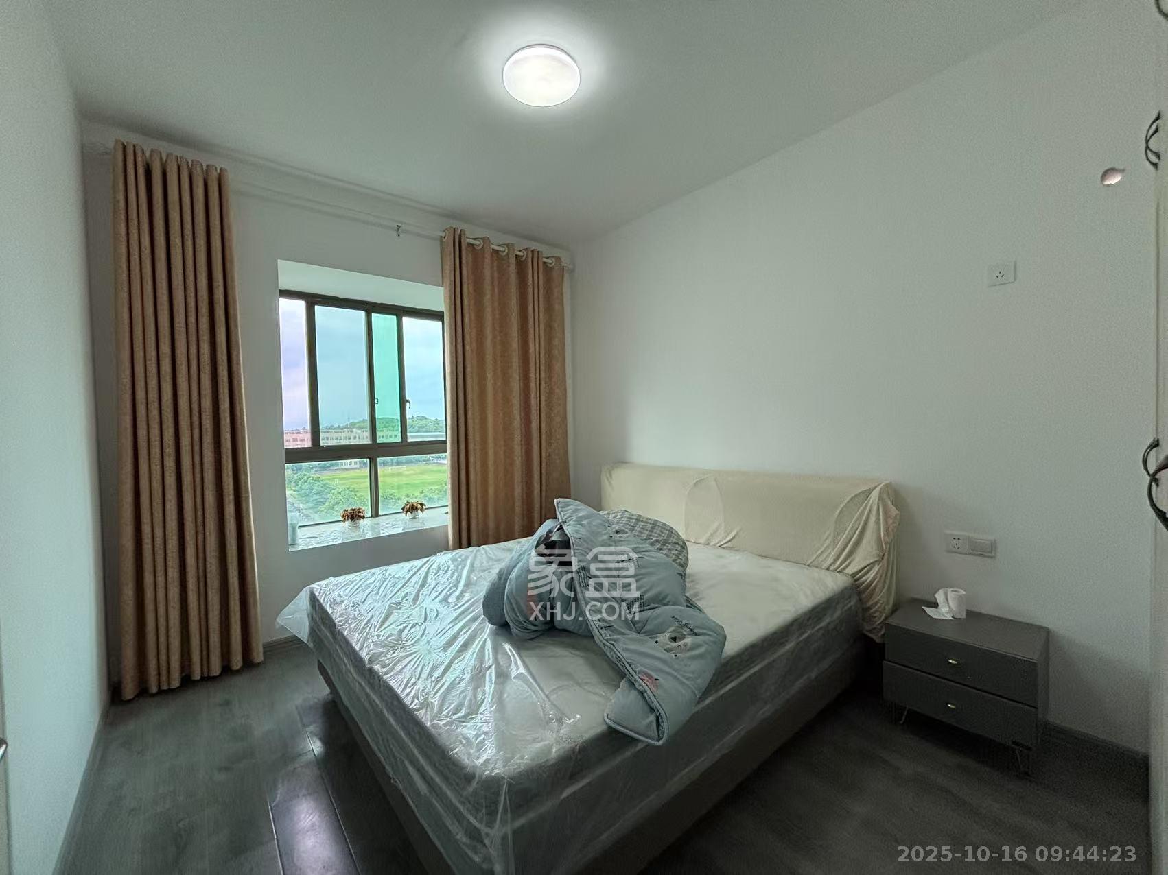 一六三家园  3室2厅1卫    2500.0元/月 一六三家园  3室2厅1卫    2500.0元/月室内图