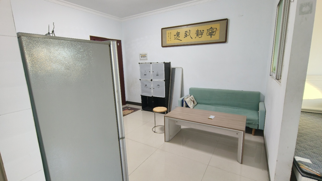 鹏利广场  1室1厅1卫    1100.0元/月室内图