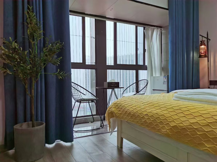 金钟大雁城  1室1厅1卫    1500.0元/月室内图