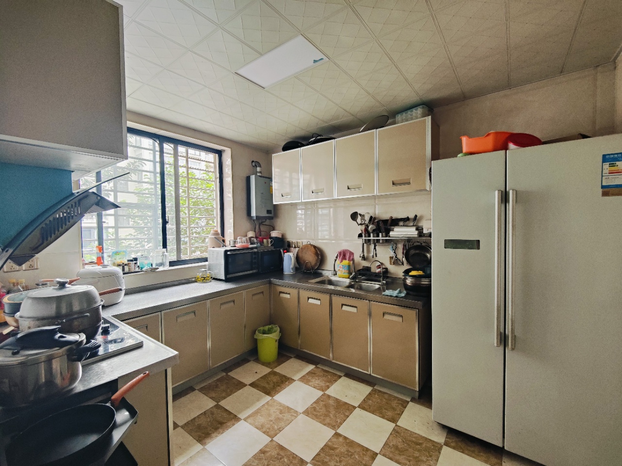 上城世家  5室2厅3卫    68.0万室内图