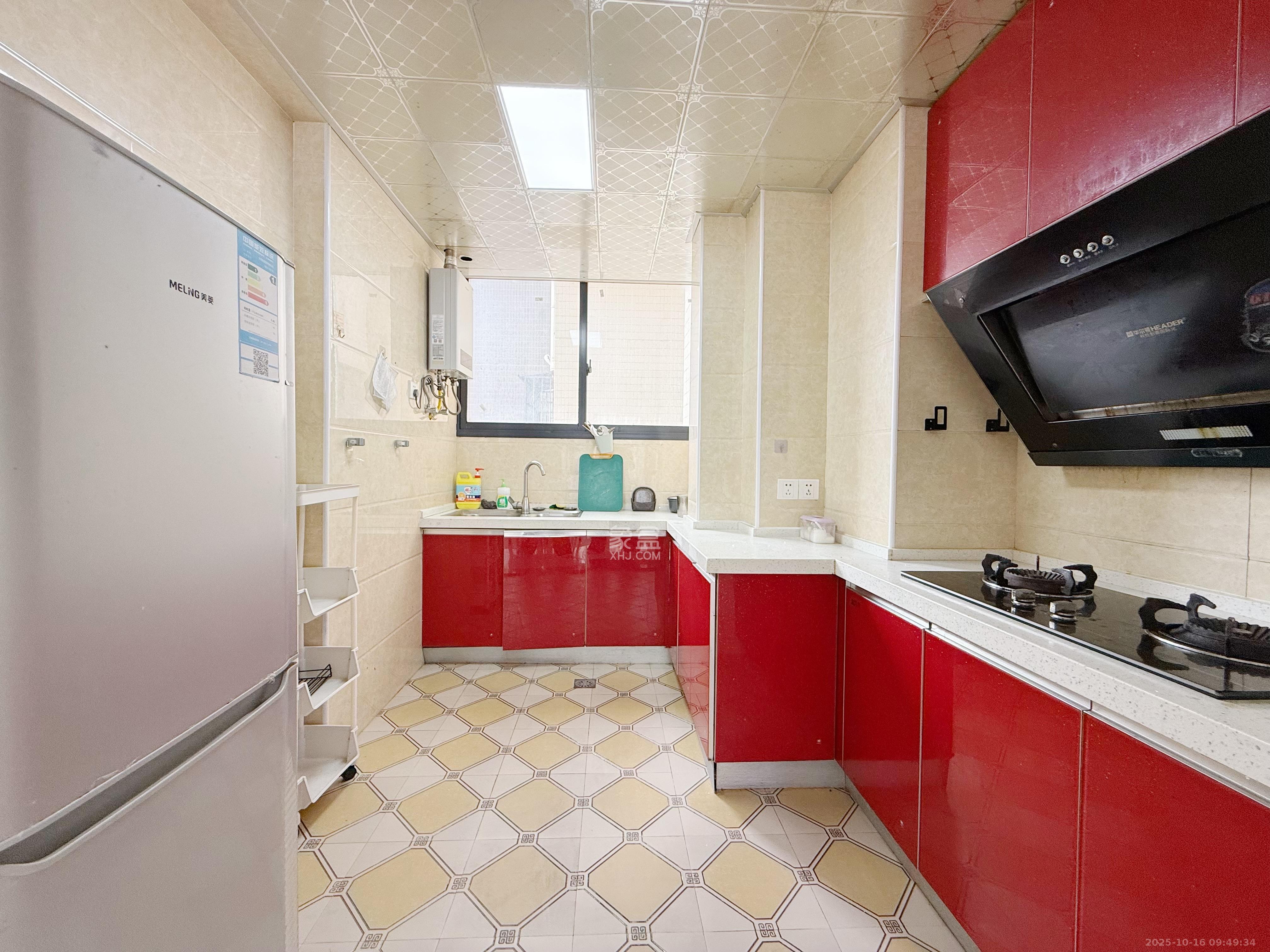 蓝山郡  3室2厅1卫    1800.0元/月室内图