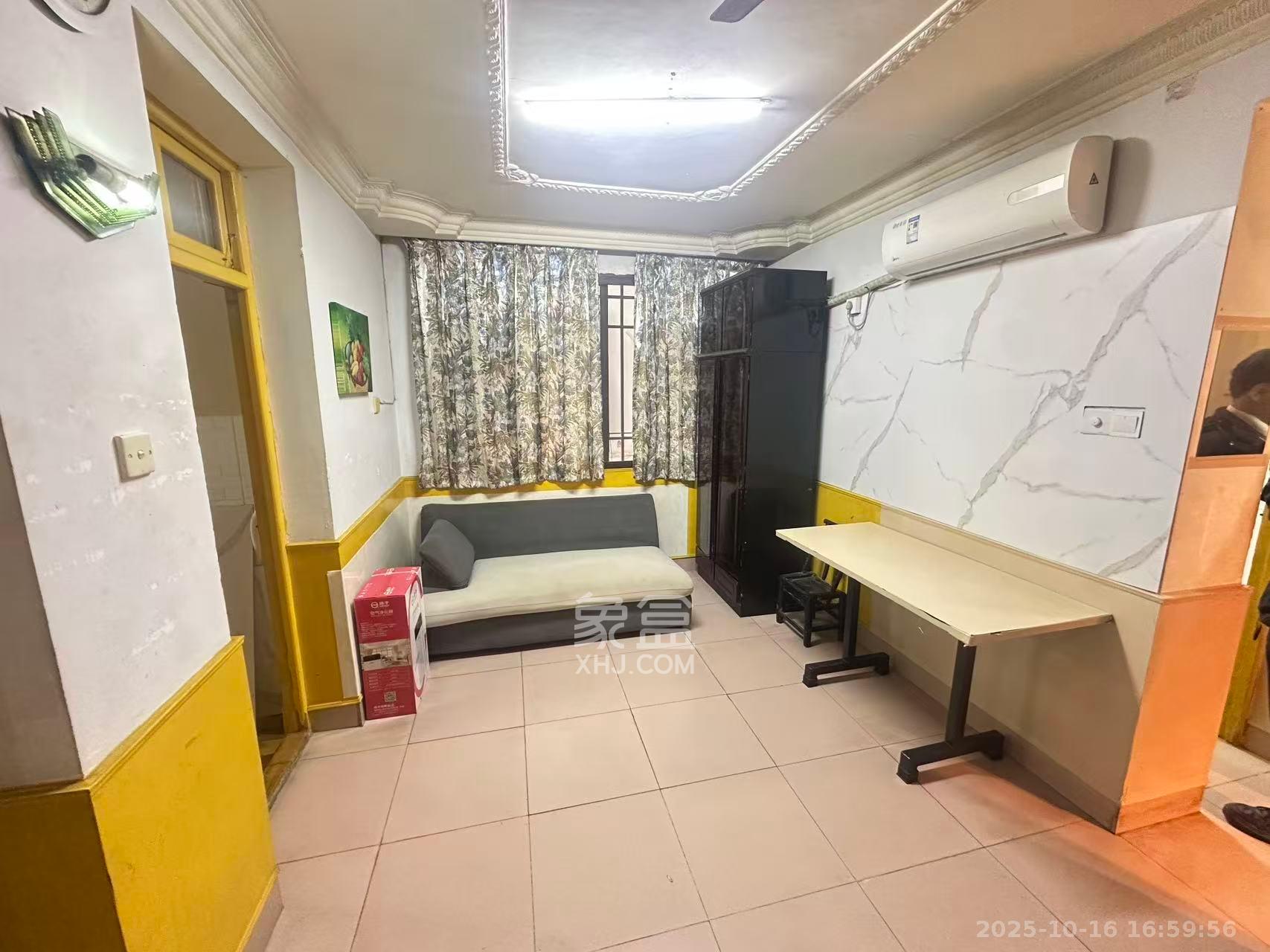 西湖路173号(原西湖大厦)  2室1厅1卫    2100.0元/月 西湖路173号(原西湖大厦)  2室1厅1卫    2100.0元/月