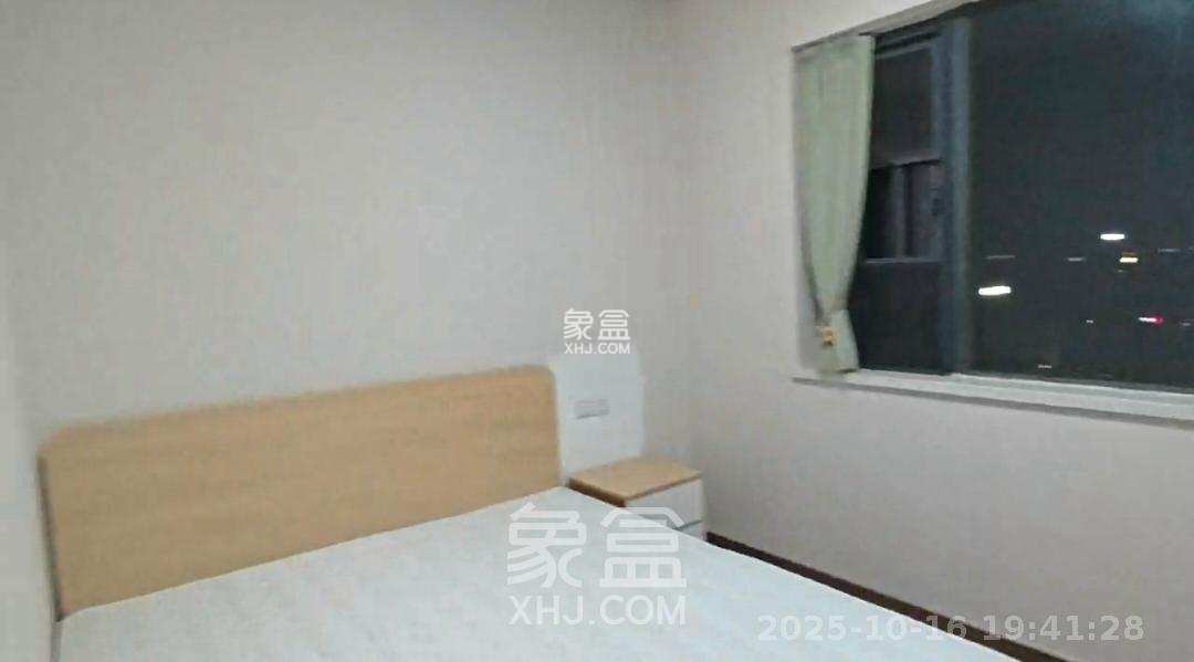 保利恒伟时光印象 4室2厅2卫 3200.0元/月 保利恒伟时光印象 4室2厅2卫 3200.0元/月室内图