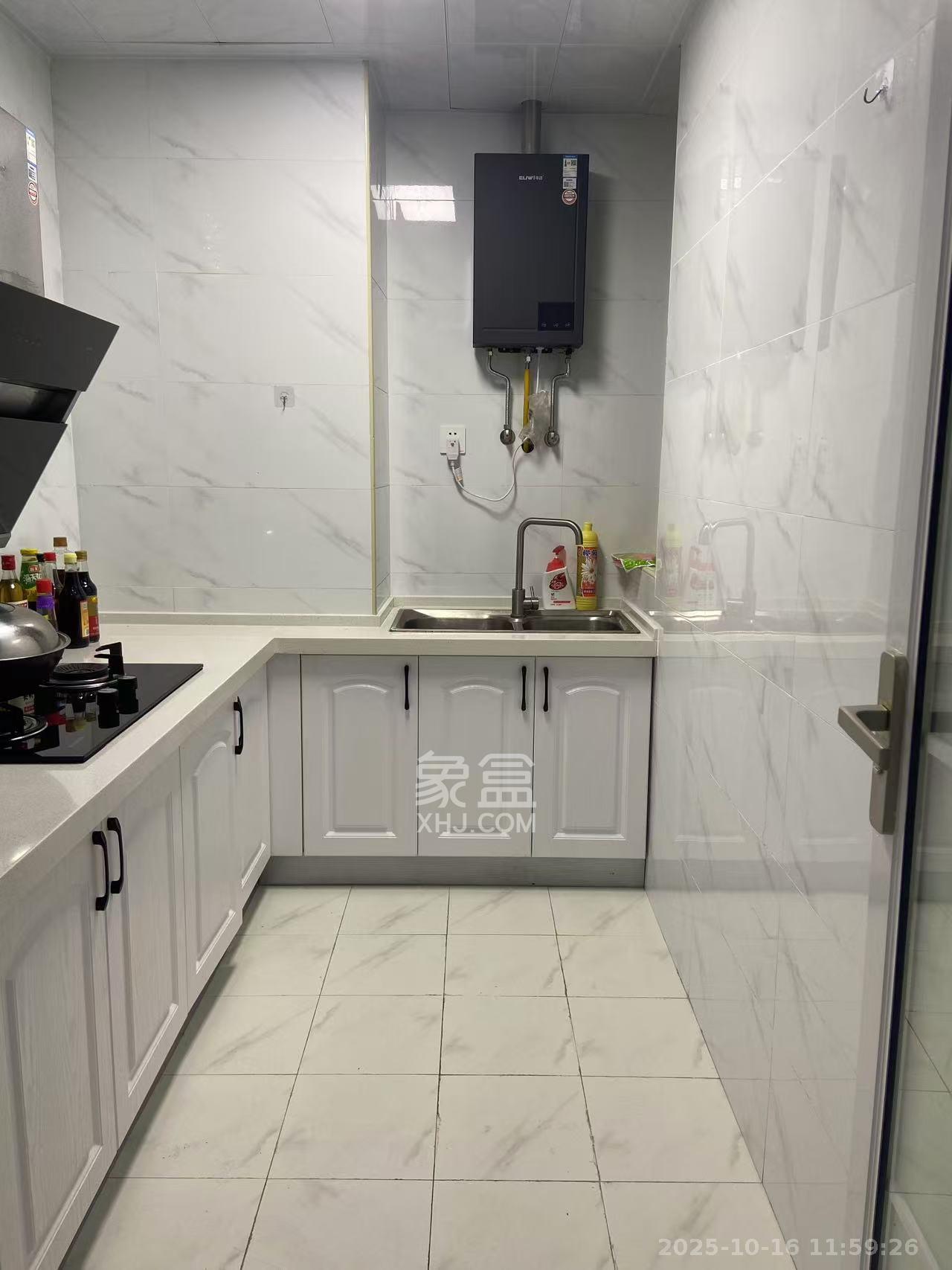 金地三千府（金地湖山樾、金地自在城）  2室1厅1卫    1600.0元/月室内图