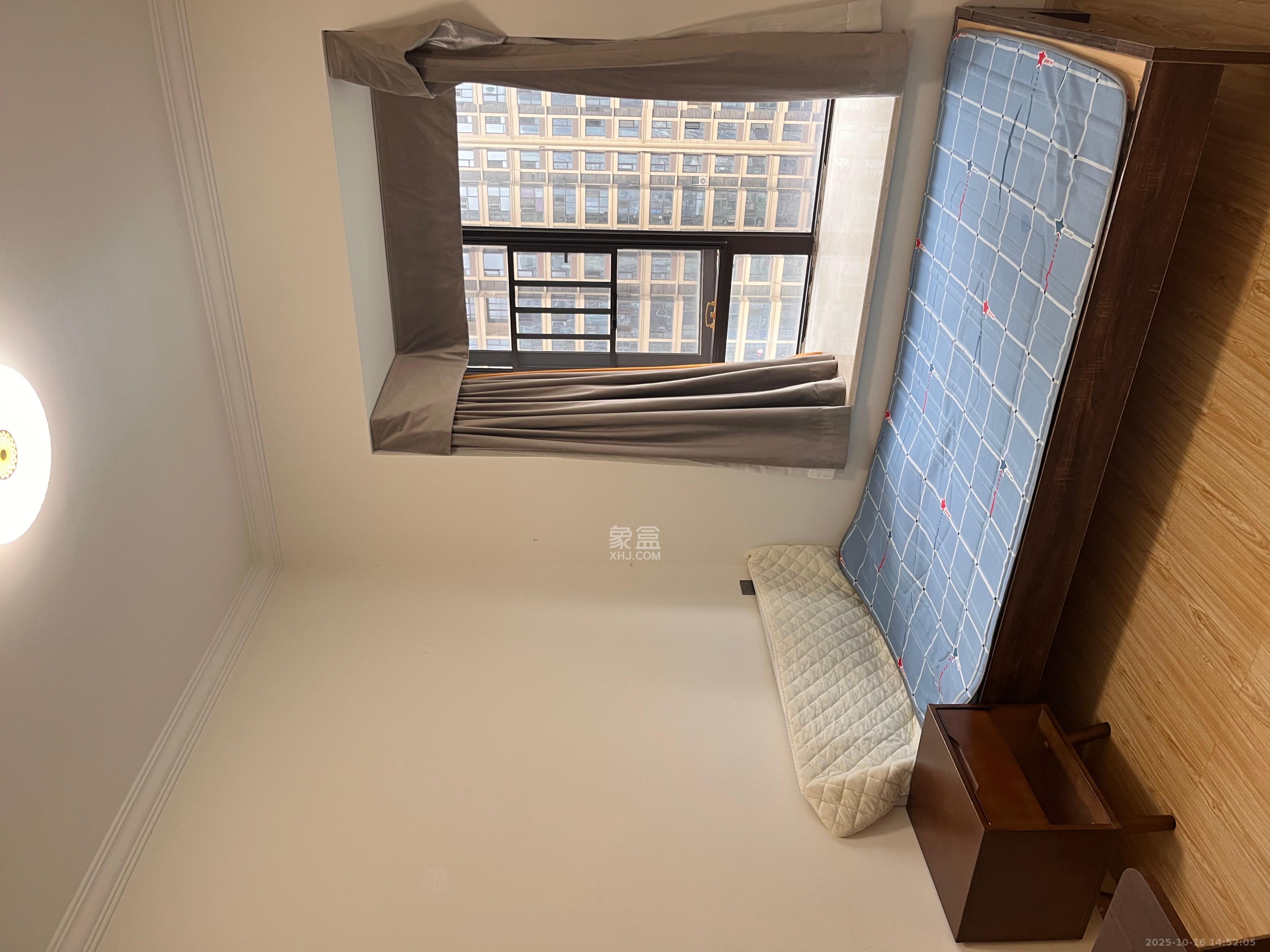 保利西海岸B区  3室2厅1卫    2800.0元/月 保利西海岸B区  3室2厅1卫    2800.0元/月室内图