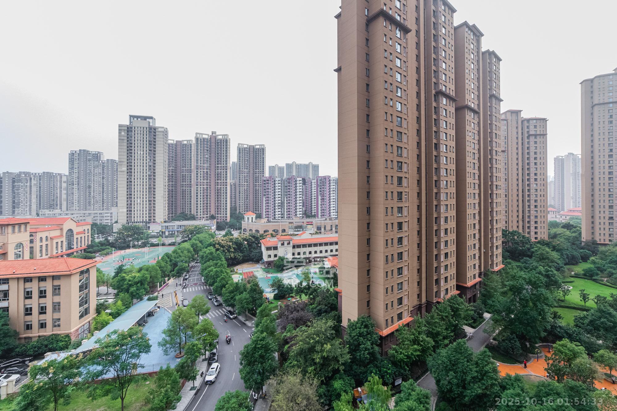 珠江郦城公园1号  3室2厅2卫    84.1万 珠江郦城公园1号  3室2厅2卫    84.1万其他