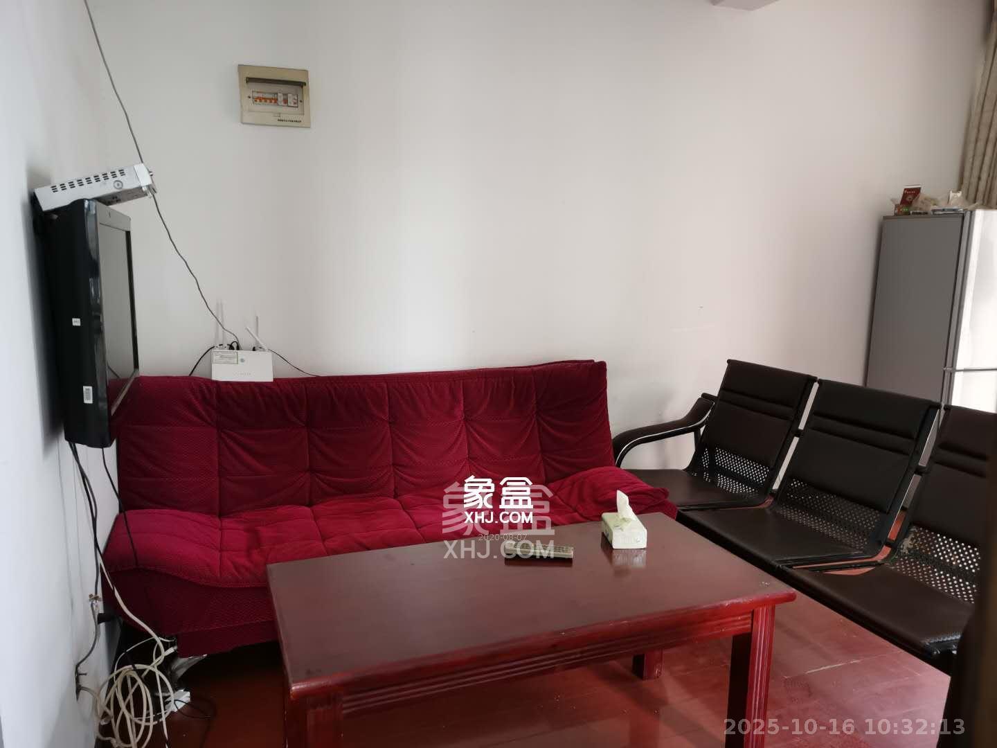 东上一品  2室1厅1卫    2100.0元/月室内图