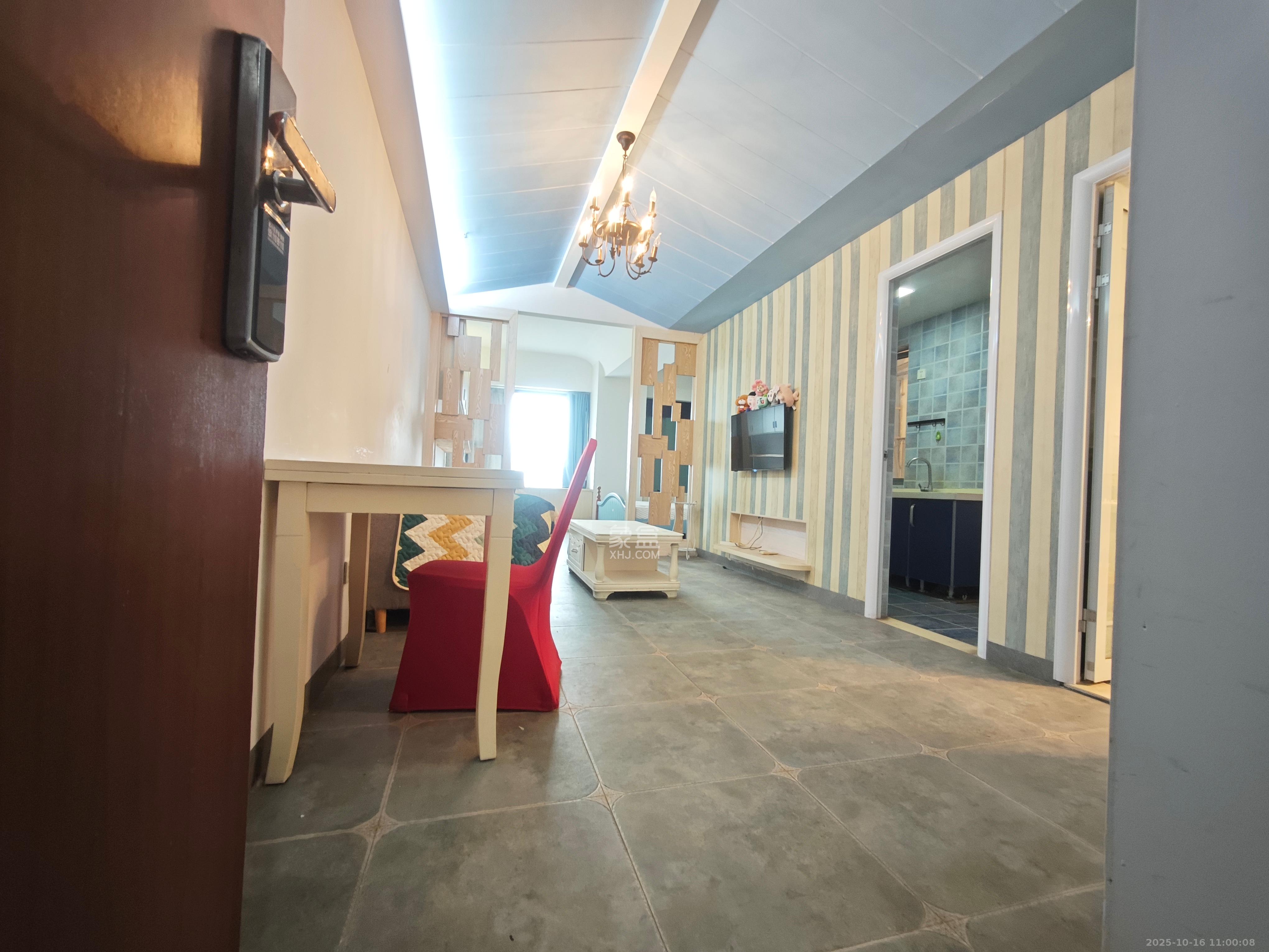 东怡外国(南湖一号) 1室1厅1卫 2000.0元/月 东怡外国(南湖一号) 1室1厅1卫 2000.0元/月室内图