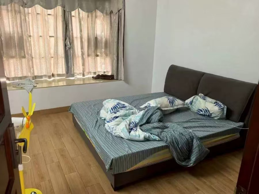 盛贤景都  4室1厅2卫    151.0万室内图