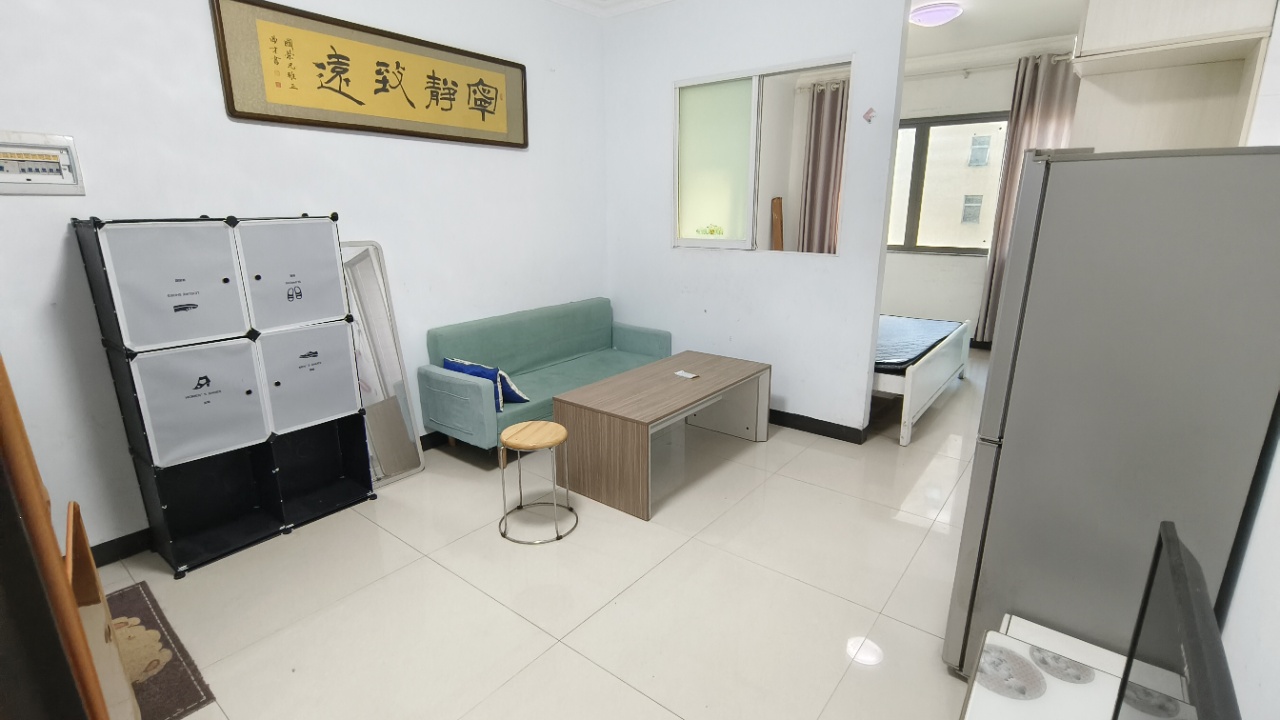 鹏利广场 1室1厅1卫 1100.0元/月 鹏利广场 1室1厅1卫 1100.0元/月室内图