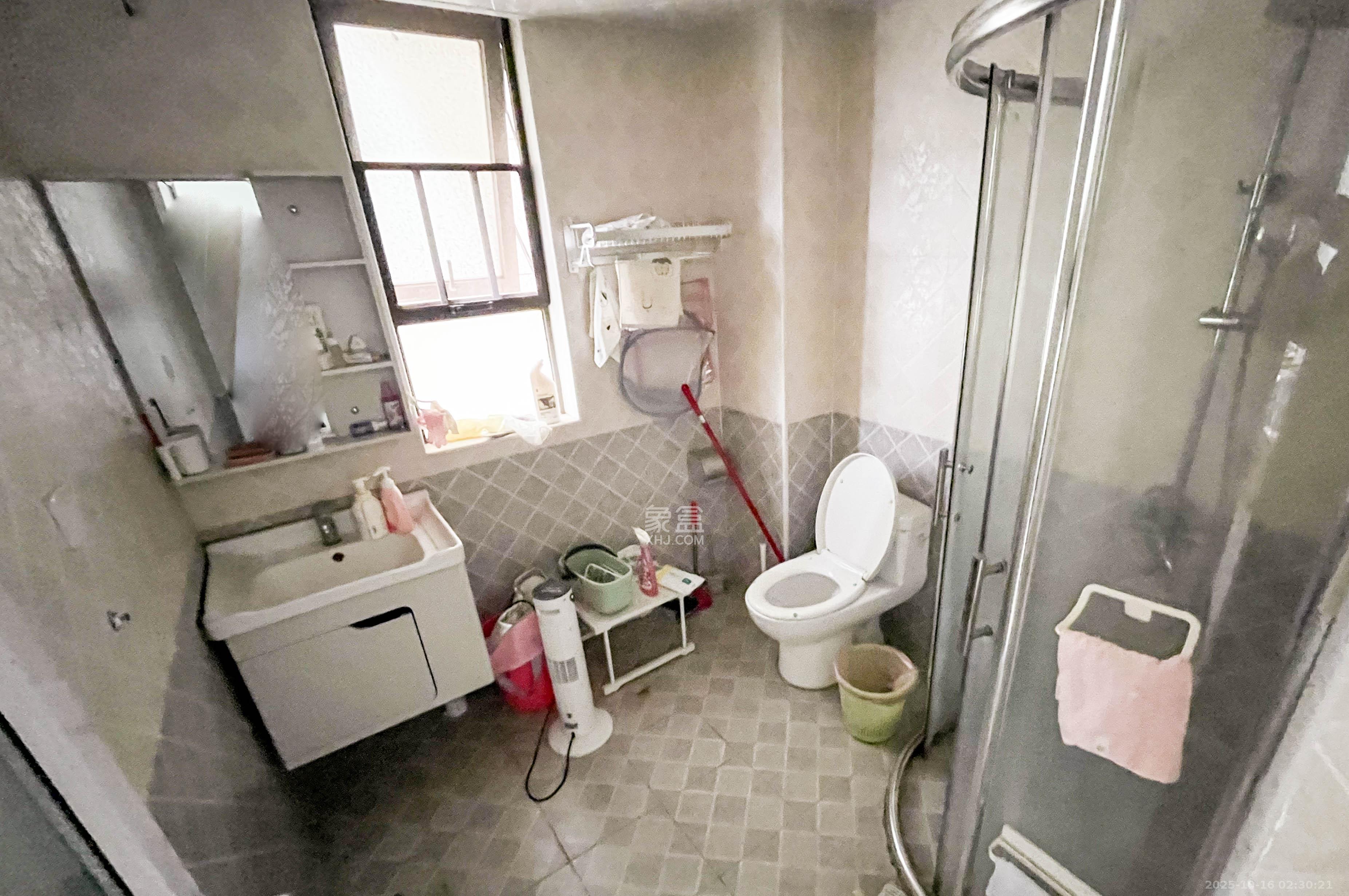 佳兆业云顶梅溪湖（佳兆业梅溪荟）  3室2厅2卫    140.0万卫生间