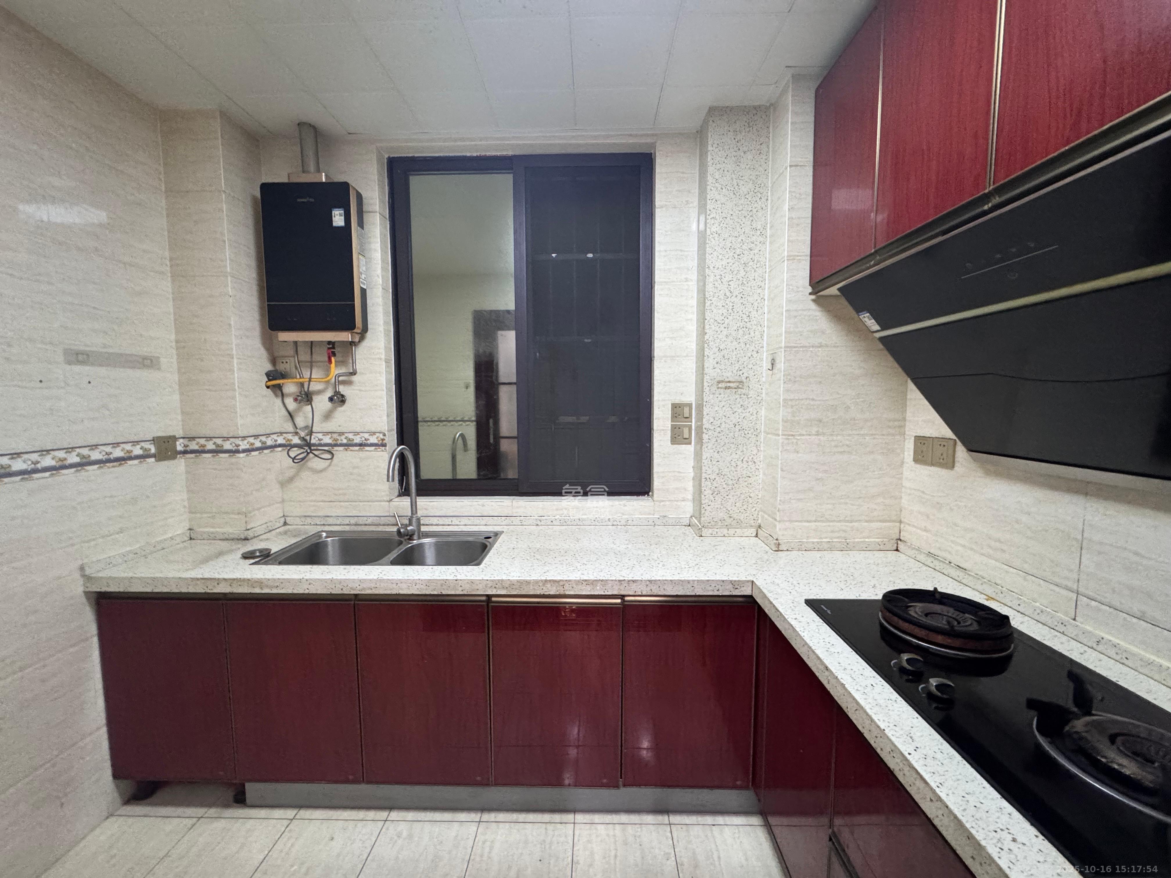 乾源国际 4室2厅2卫 2000.0元/月 乾源国际 4室2厅2卫 2000.0元/月室内图